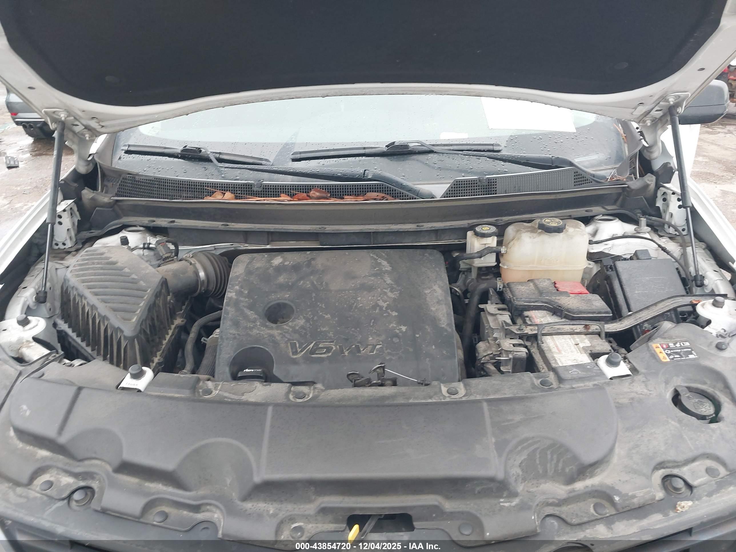 CHEVROLET TRAVERSE image 10