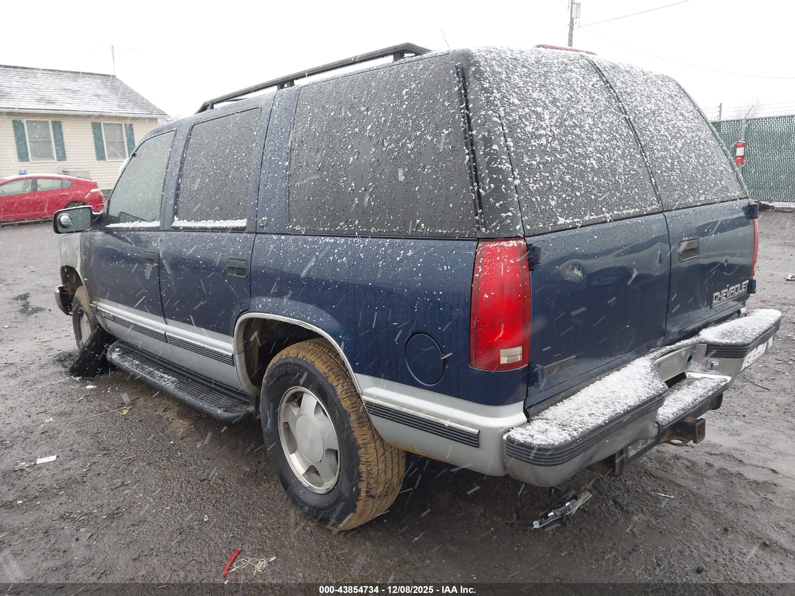 CHEVROLET TAHOE image 3