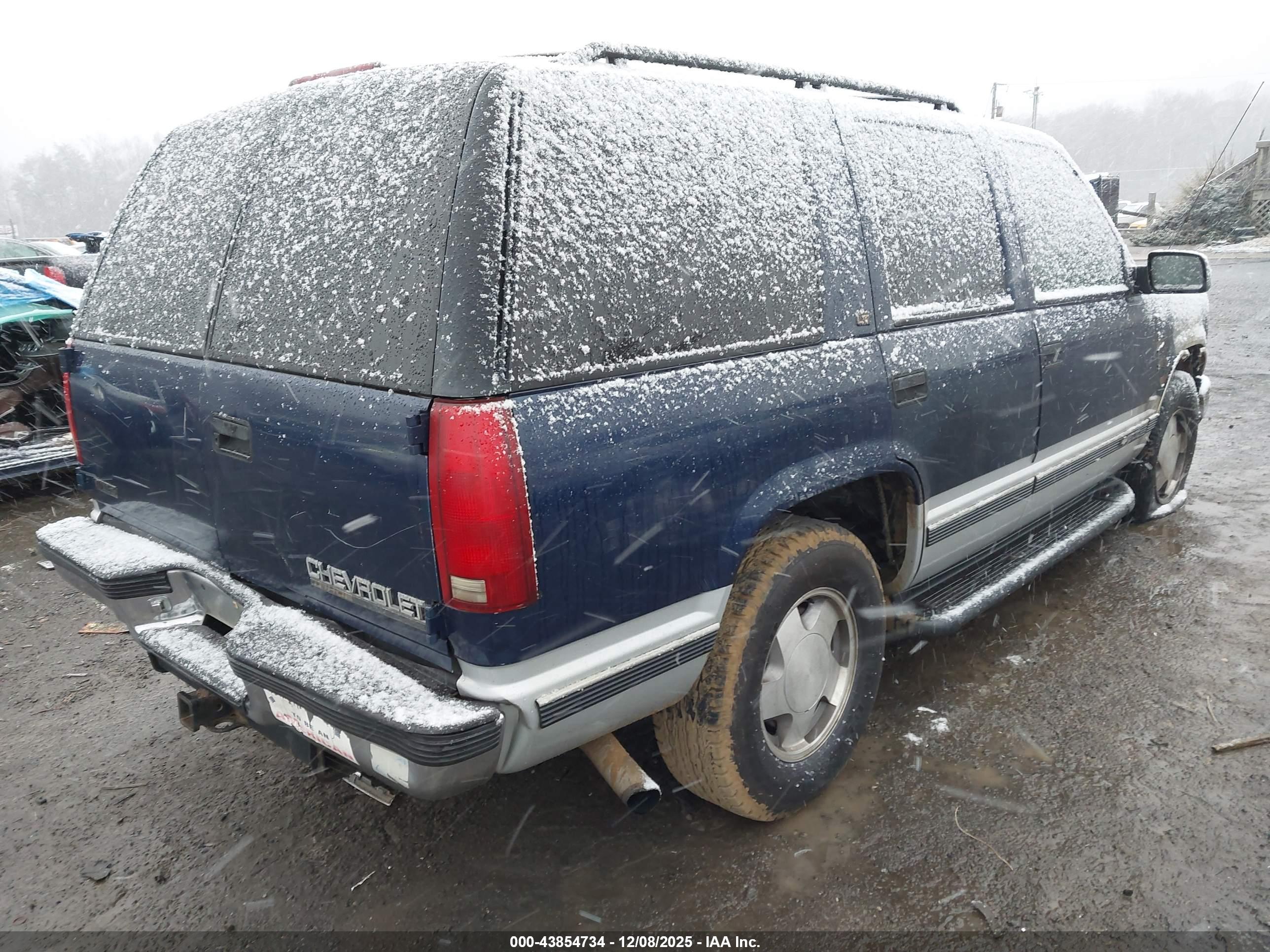 CHEVROLET TAHOE image 4