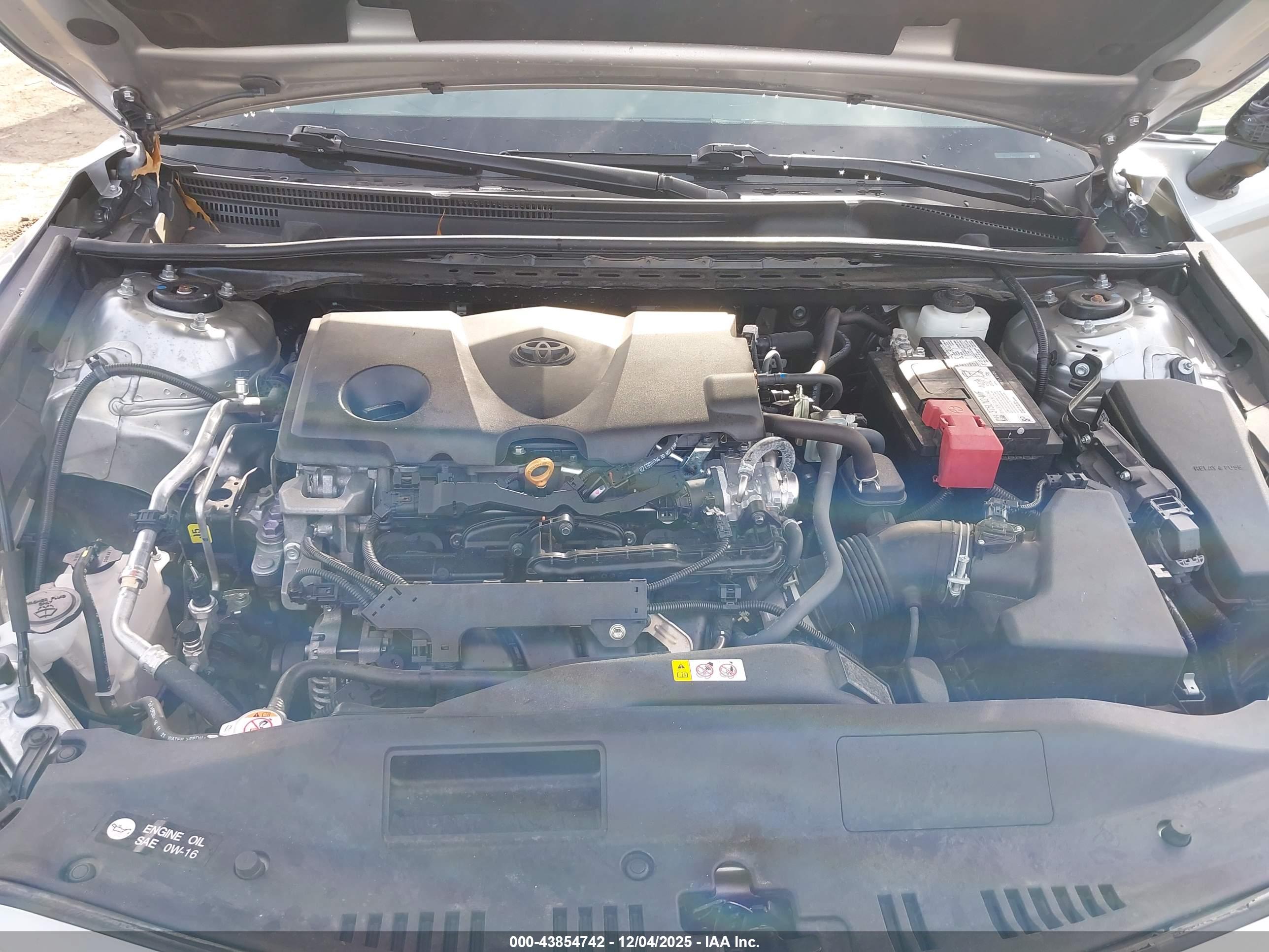 TOYOTA CAMRY image 10