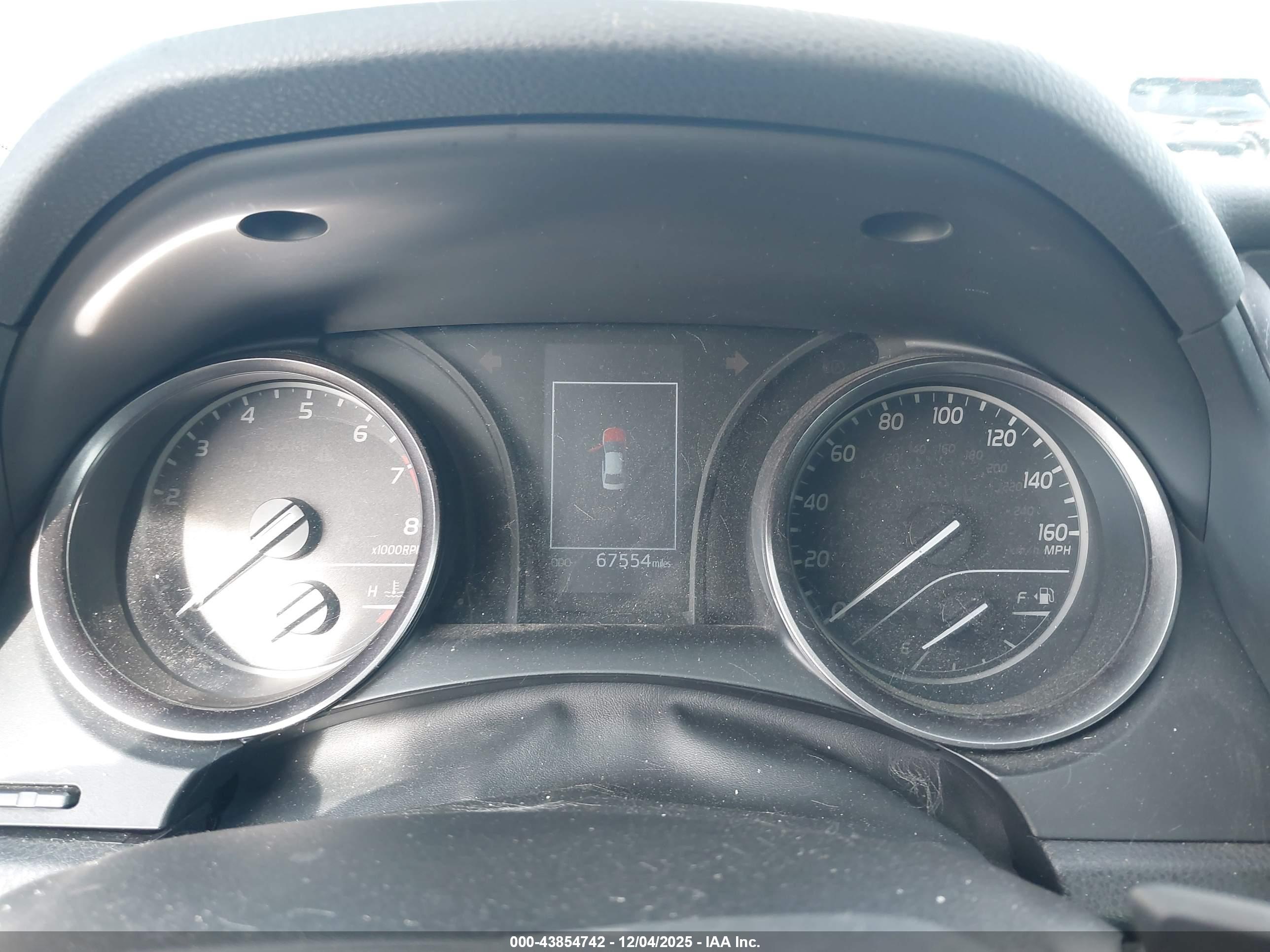 TOYOTA CAMRY image 7