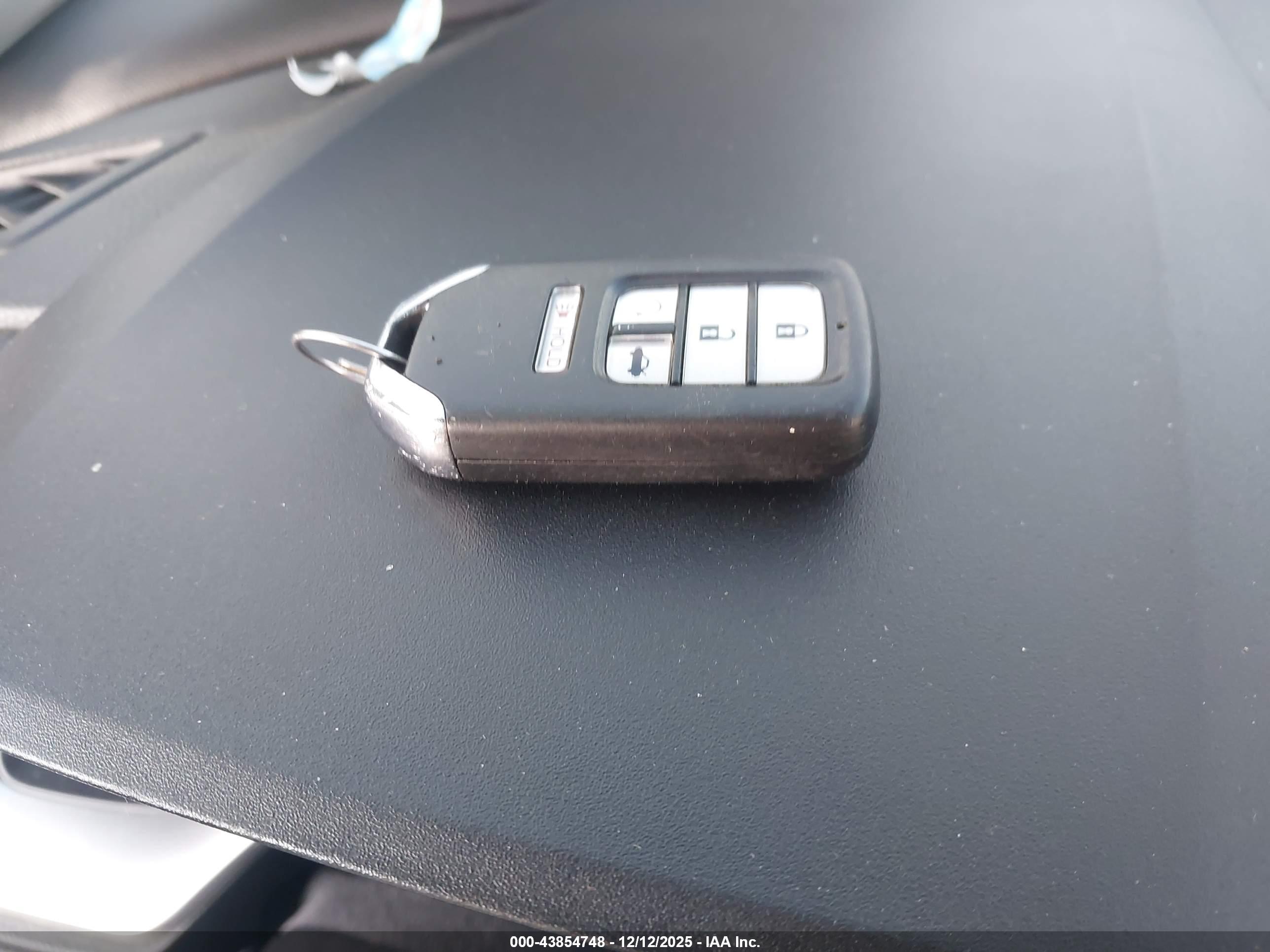 HONDA CIVIC image 11