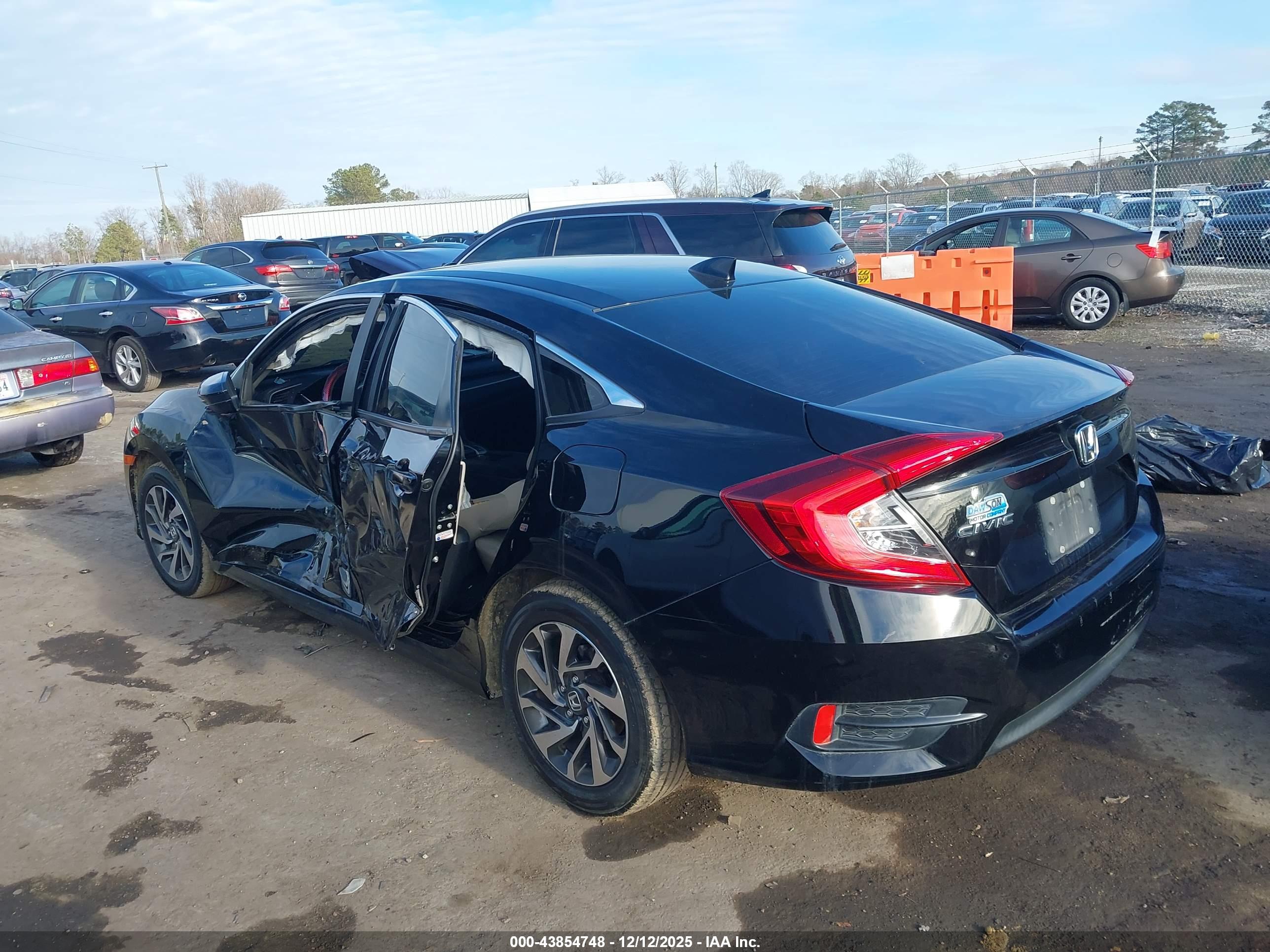 HONDA CIVIC image 3