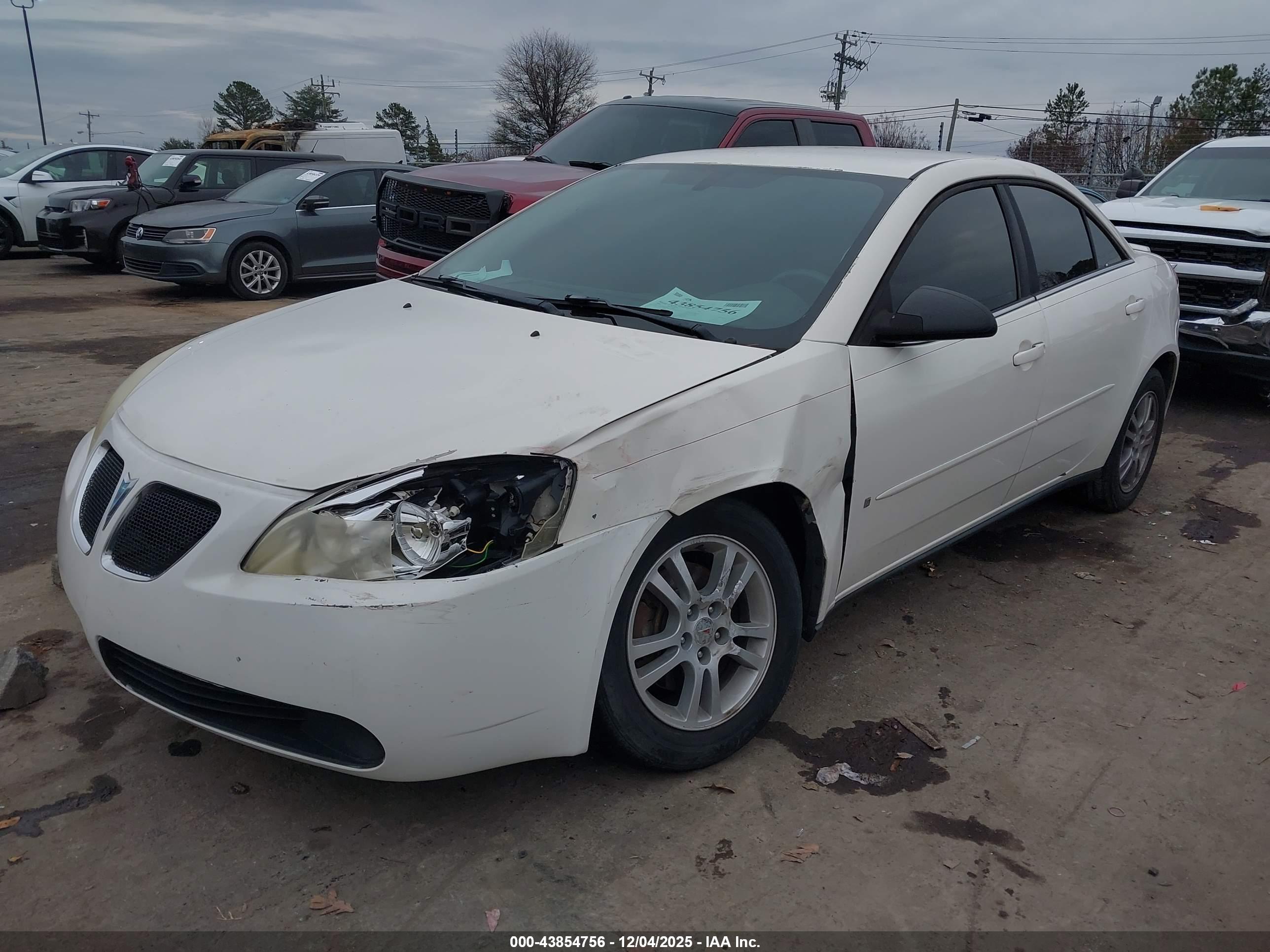 PONTIAC G6 image 2