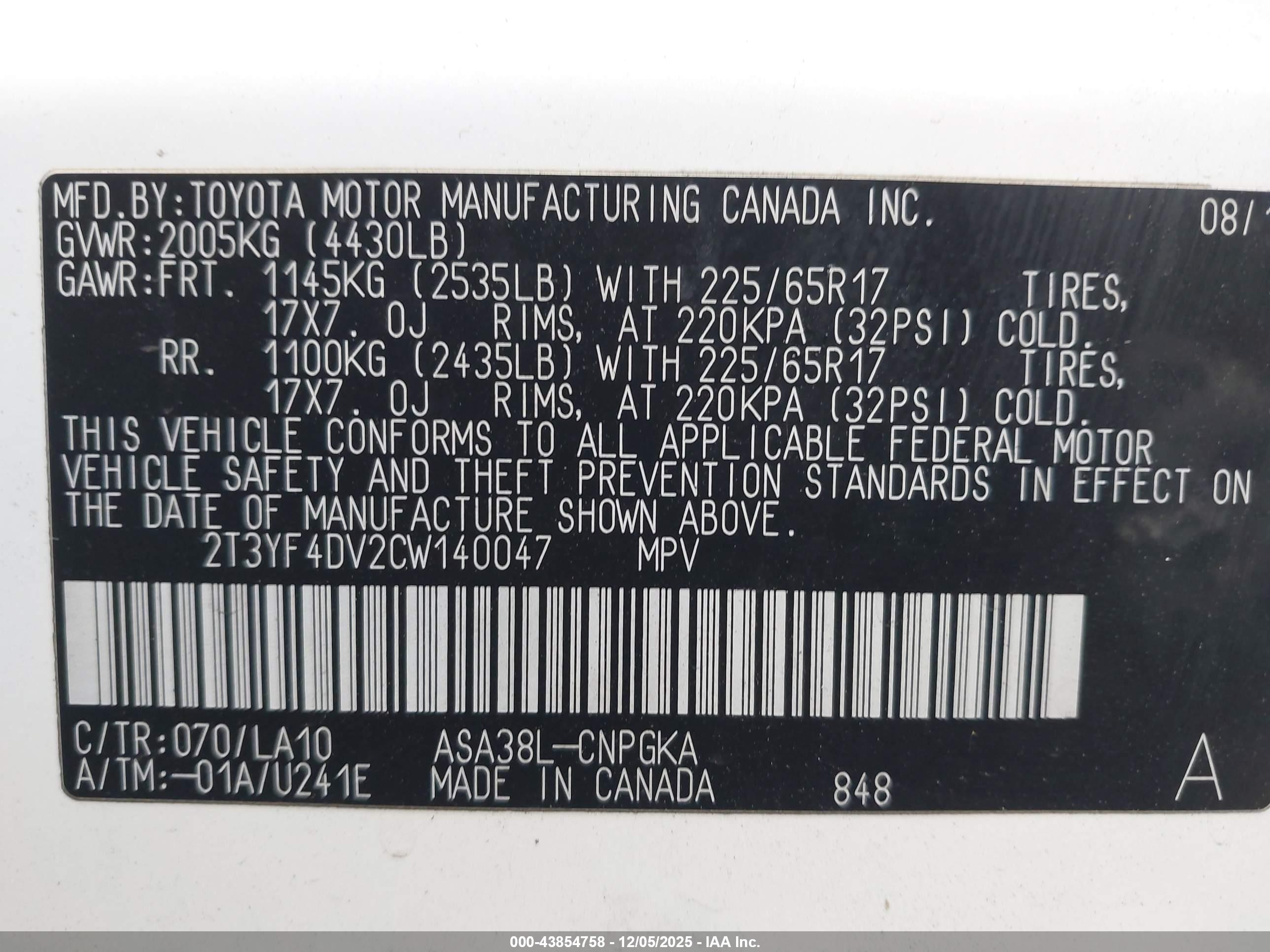 TOYOTA RAV4 image 9