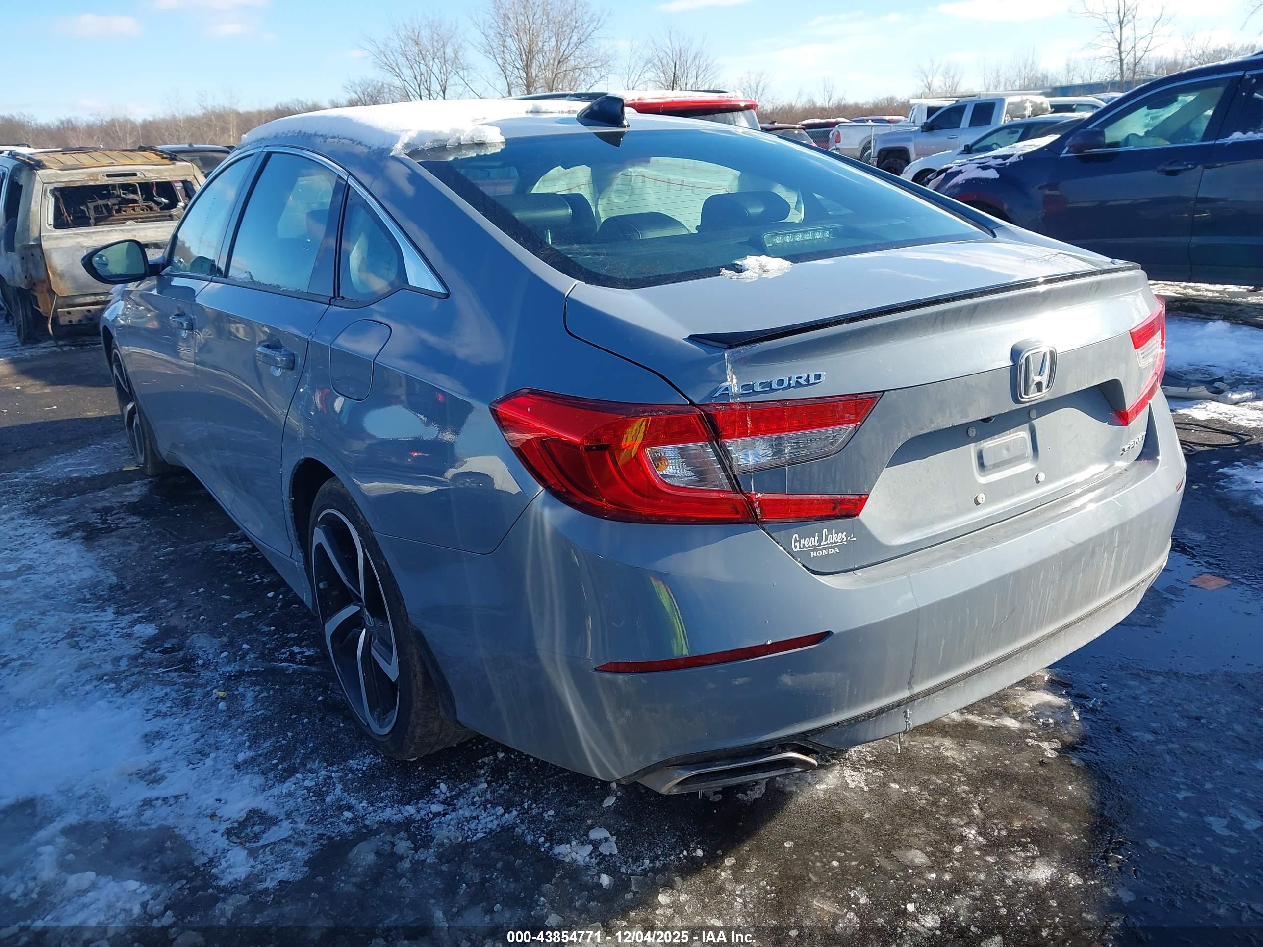 HONDA ACCORD image 3