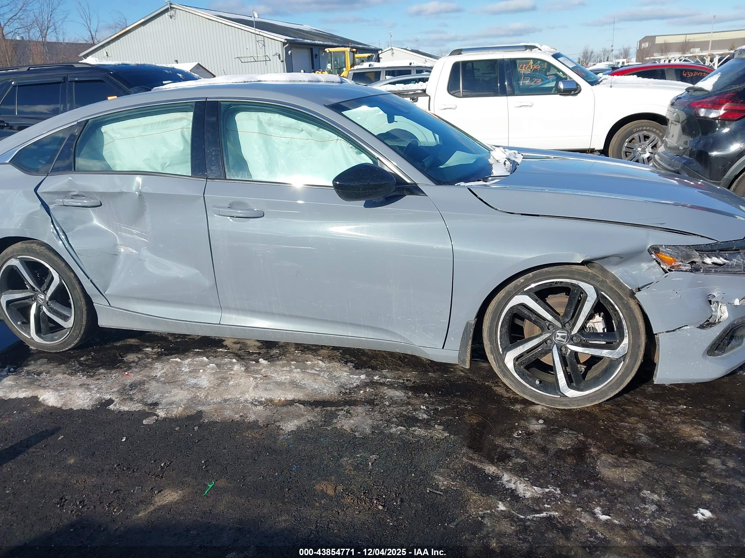 HONDA ACCORD image 6