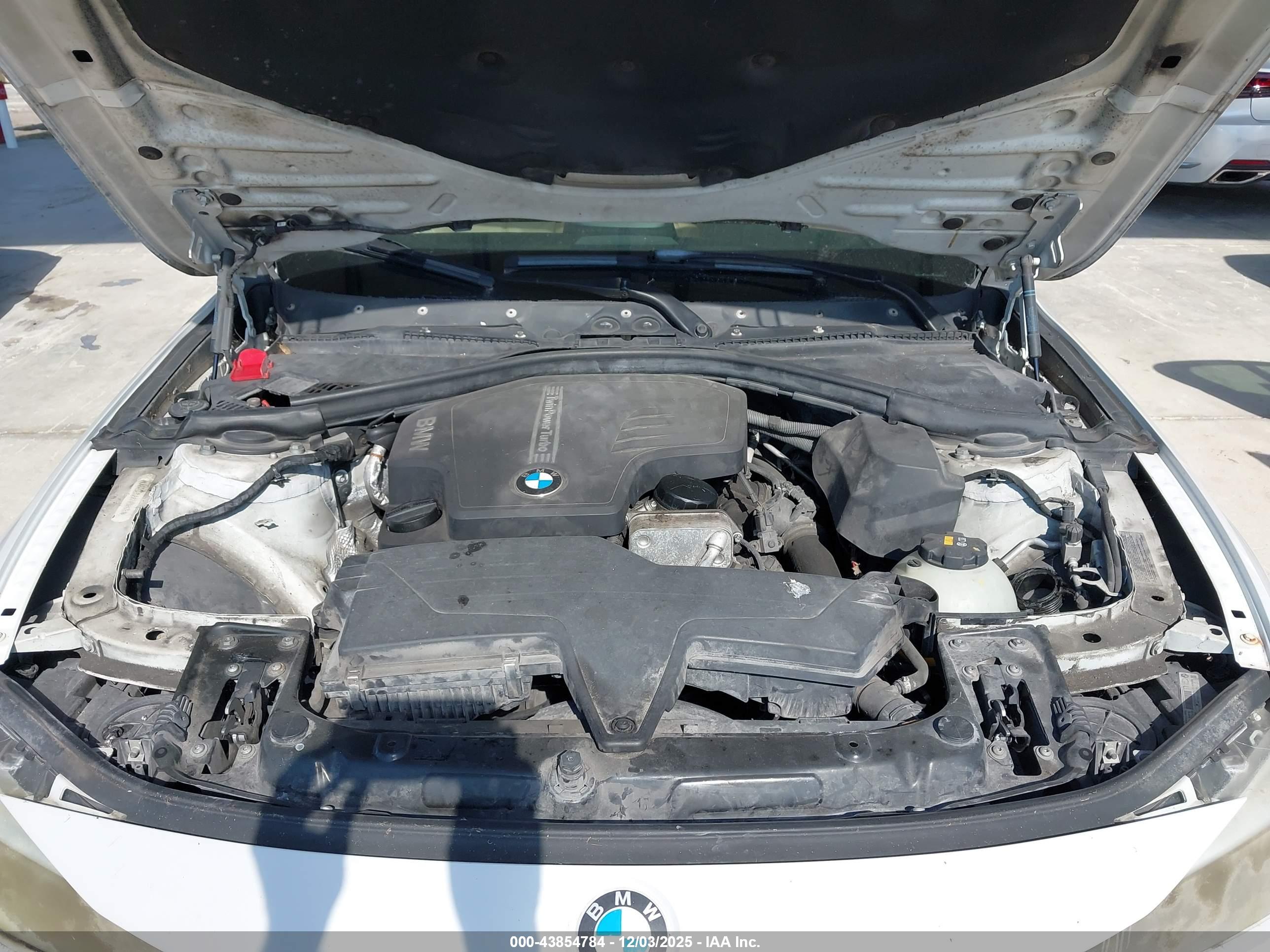BMW 328I image 10