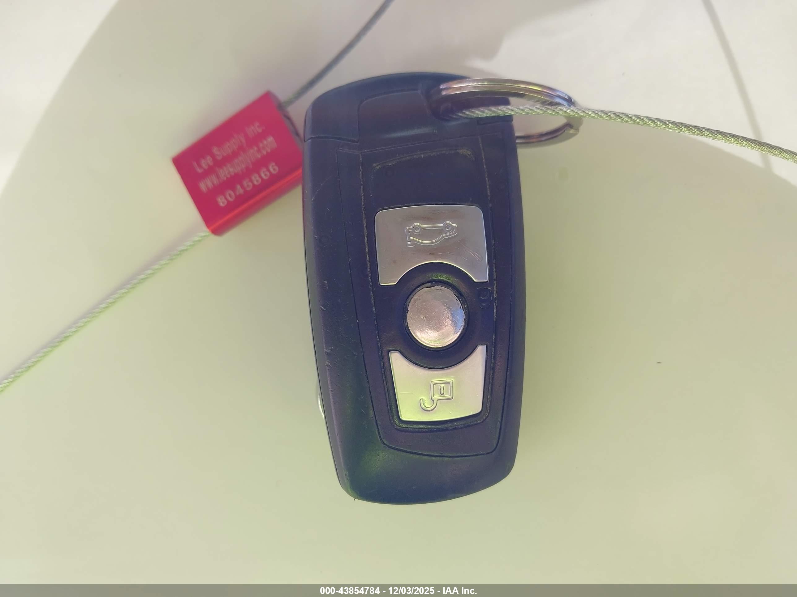 BMW 328I image 11