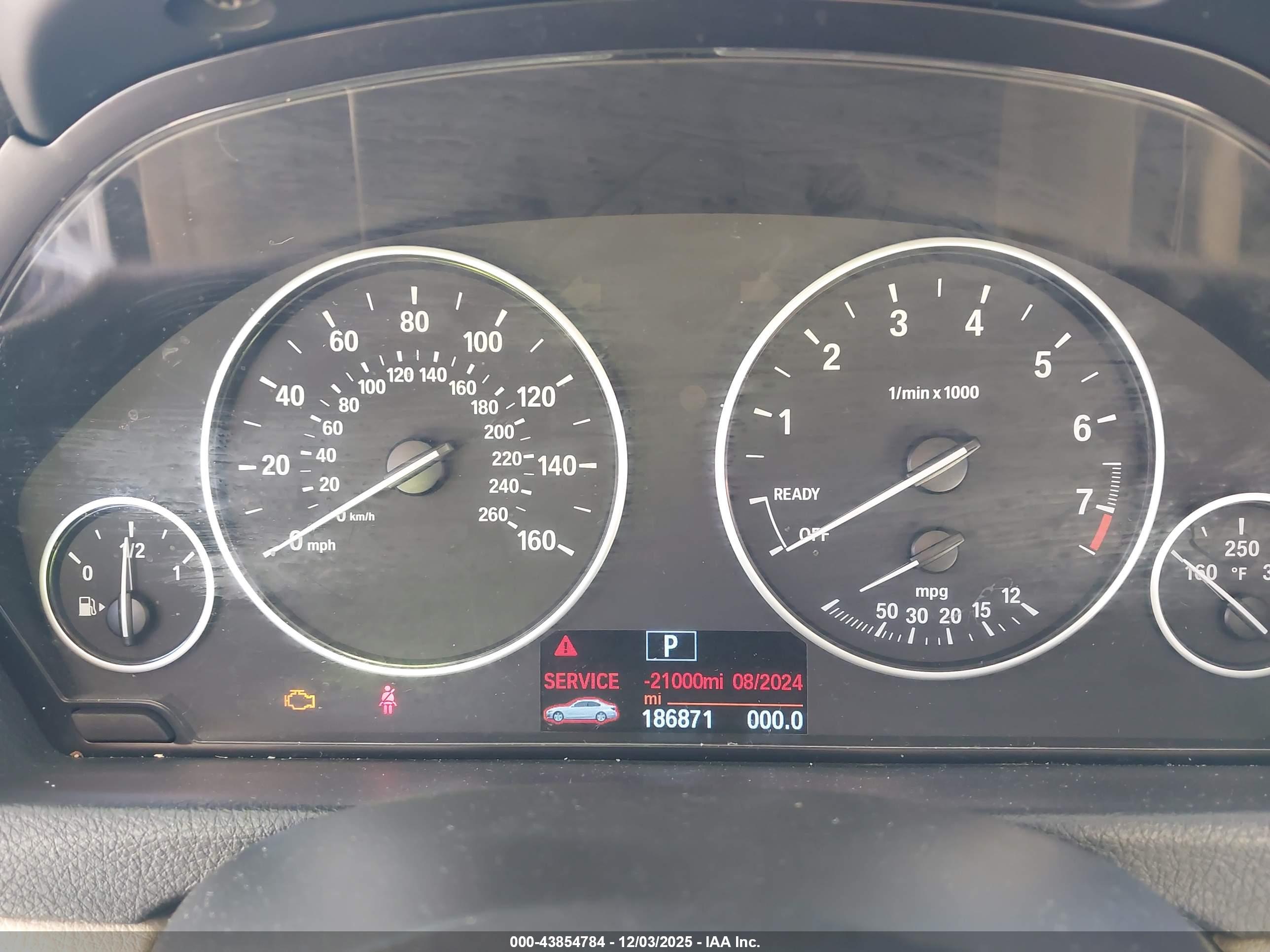 BMW 328I image 7