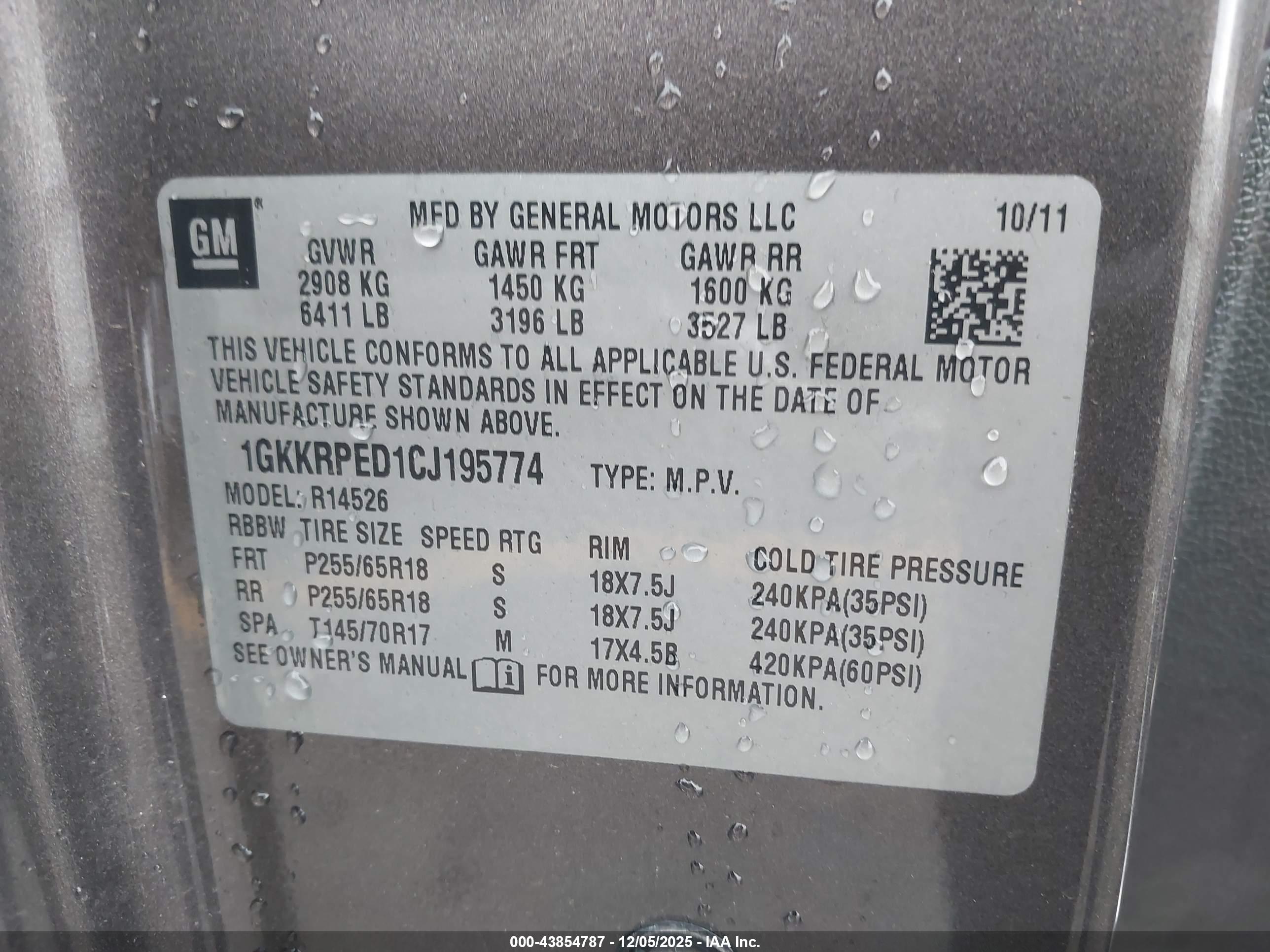 GMC ACADIA image 9