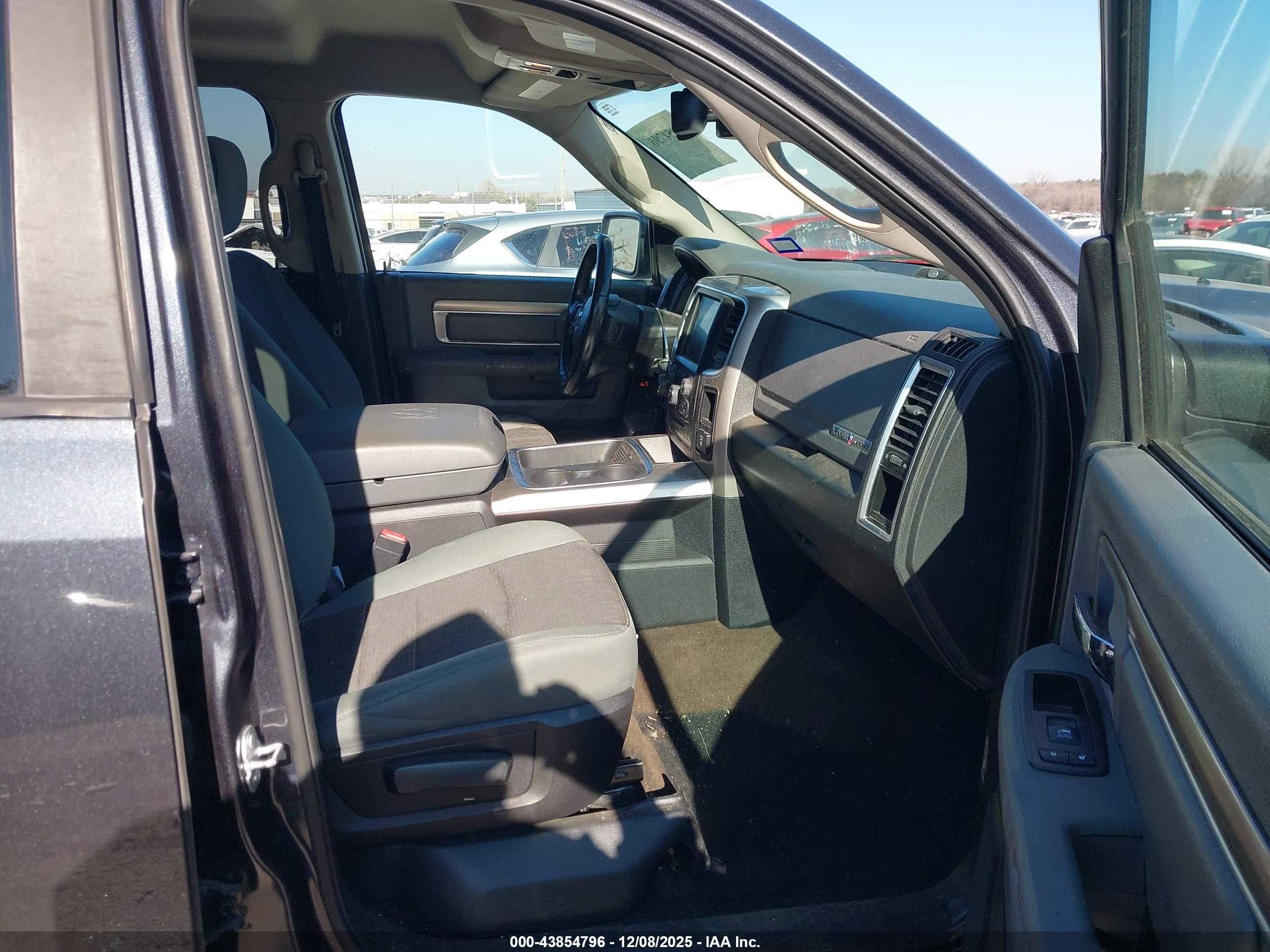 RAM 1500 image 5