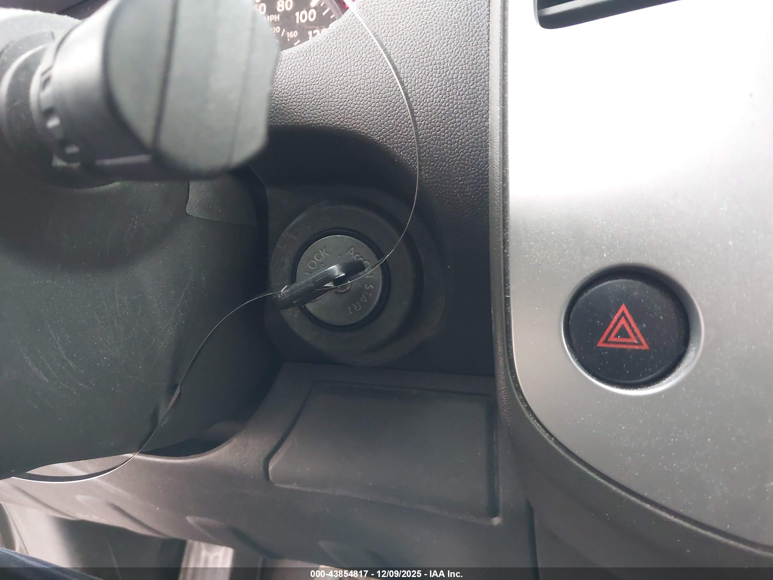 NISSAN FRONTIER image 11