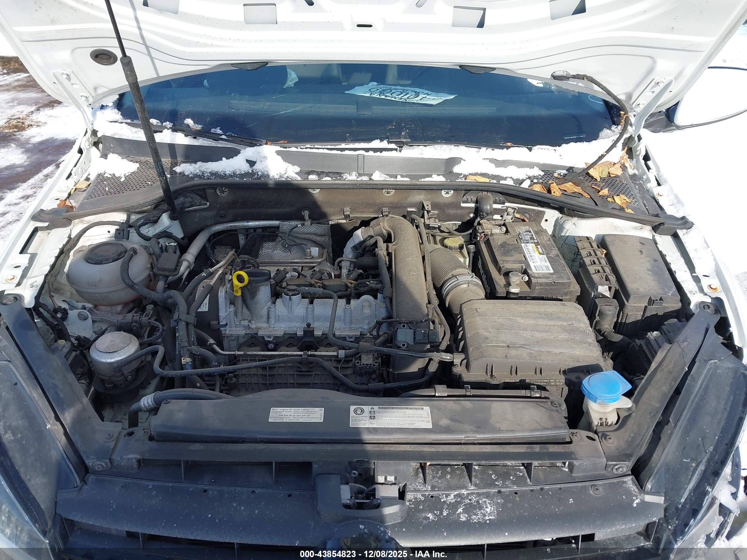 VOLKSWAGEN GOLF image 10