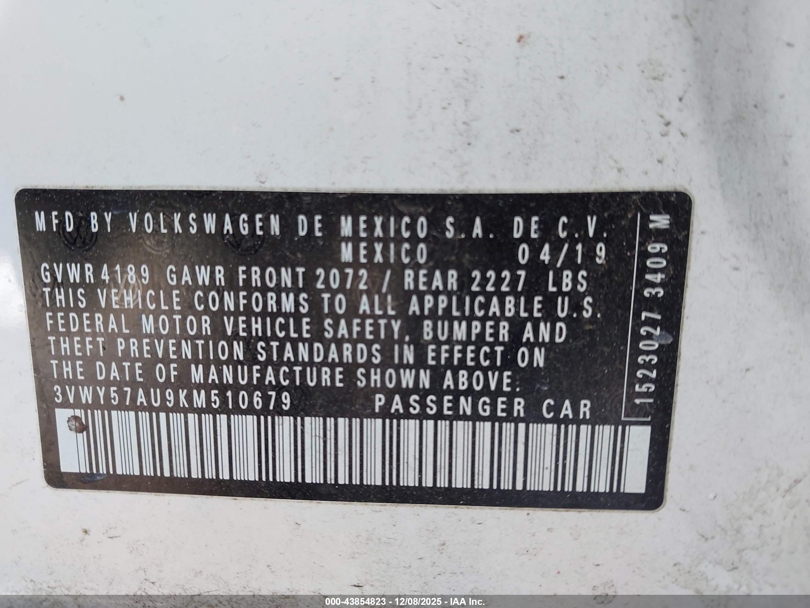 VOLKSWAGEN GOLF image 9