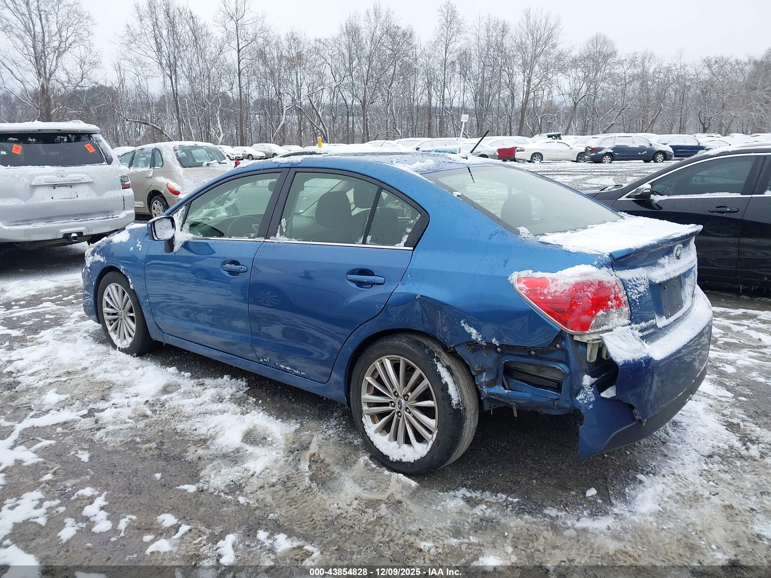 SUBARU IMPREZA image 3