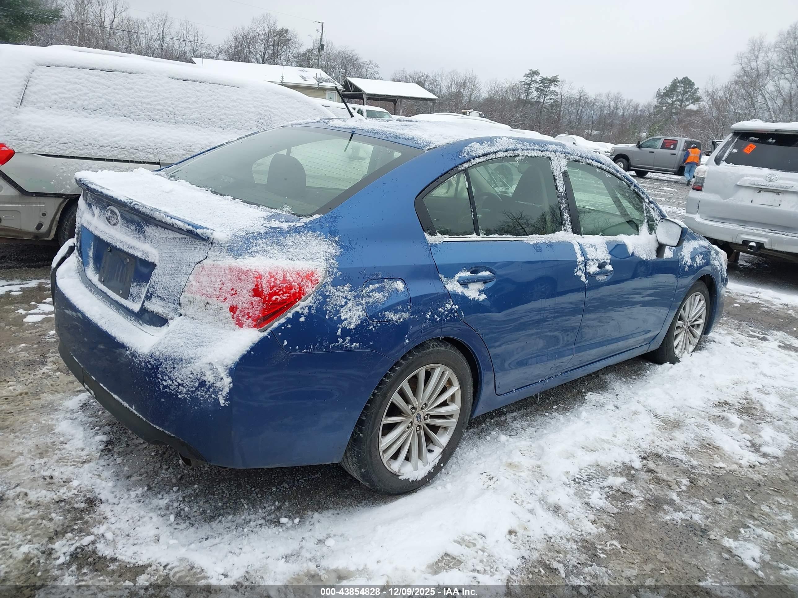 SUBARU IMPREZA image 4