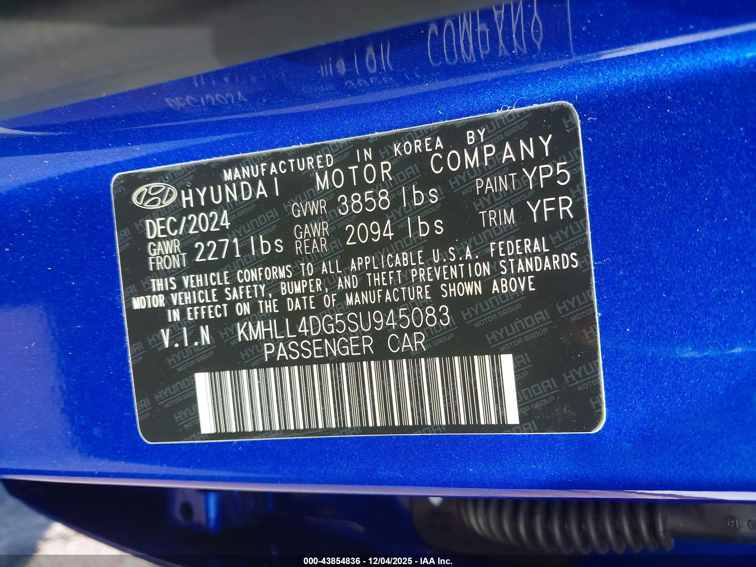 HYUNDAI ELANTRA image 9
