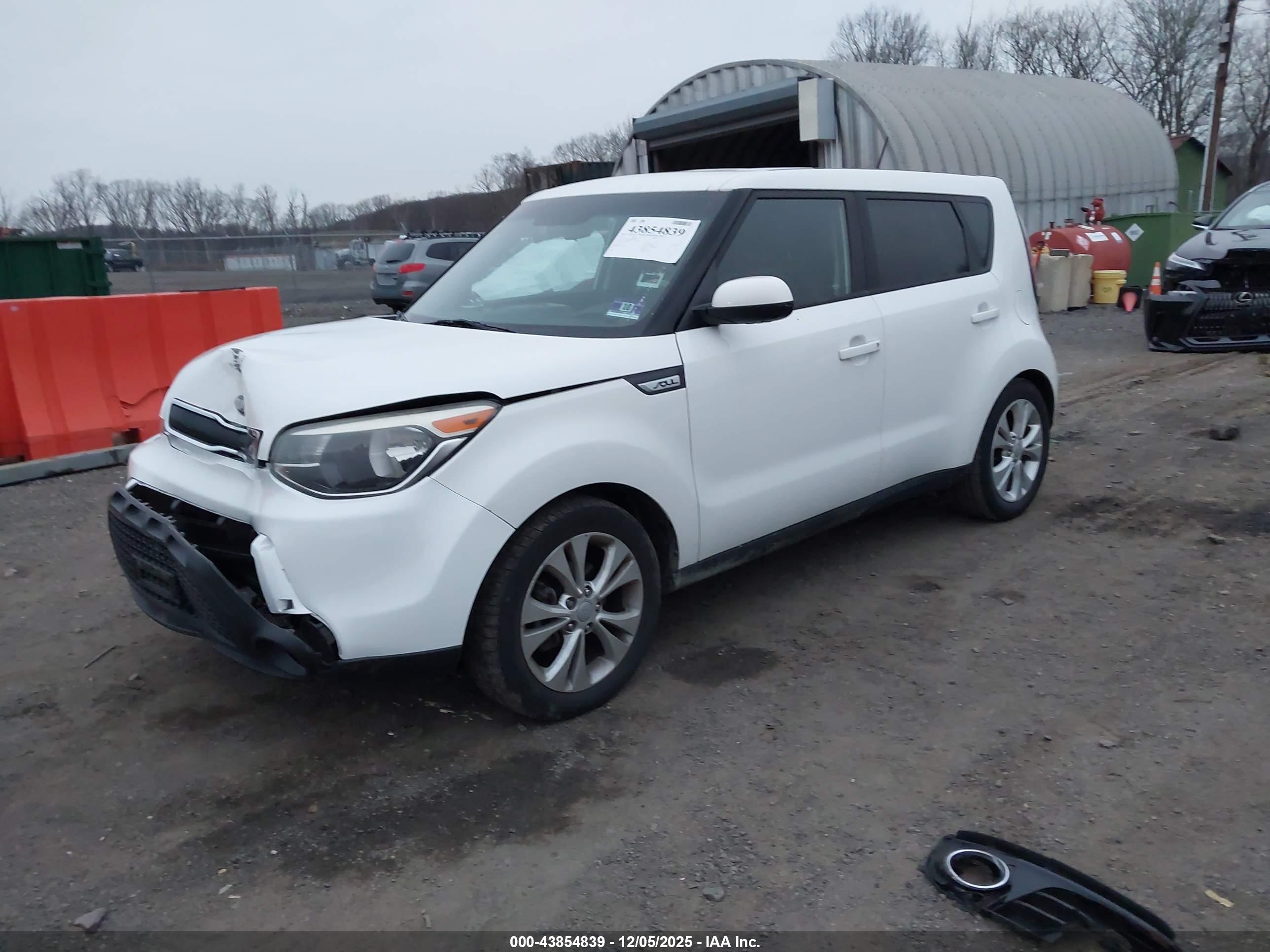 KIA SOUL image 2