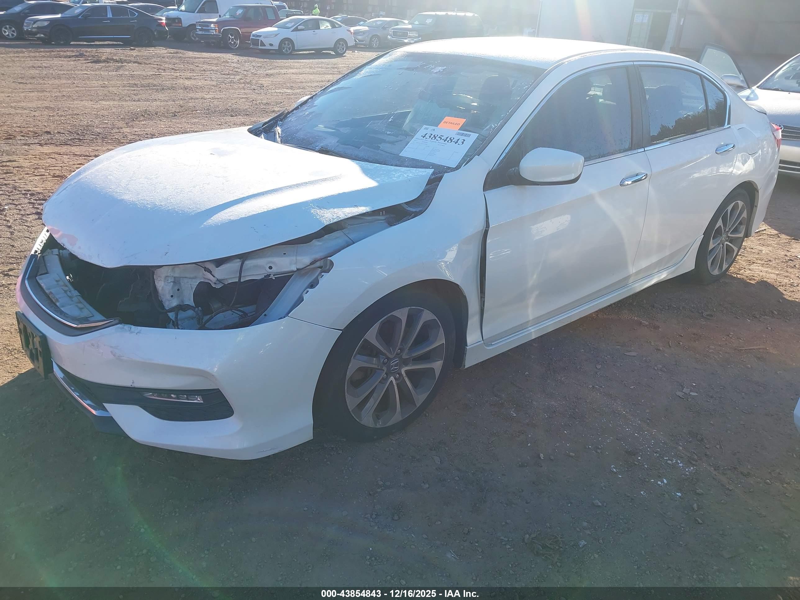 HONDA ACCORD image 2