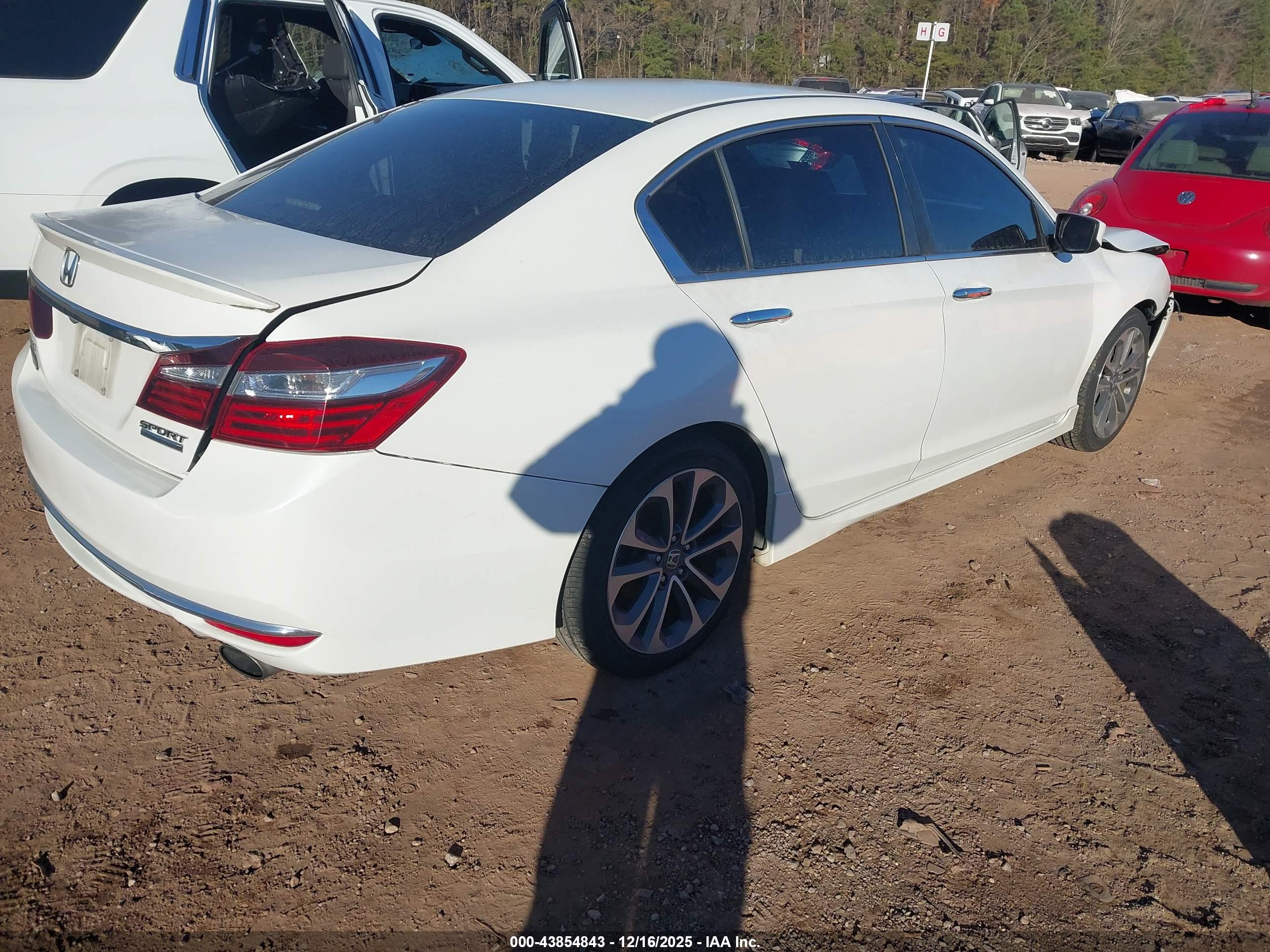 HONDA ACCORD image 4