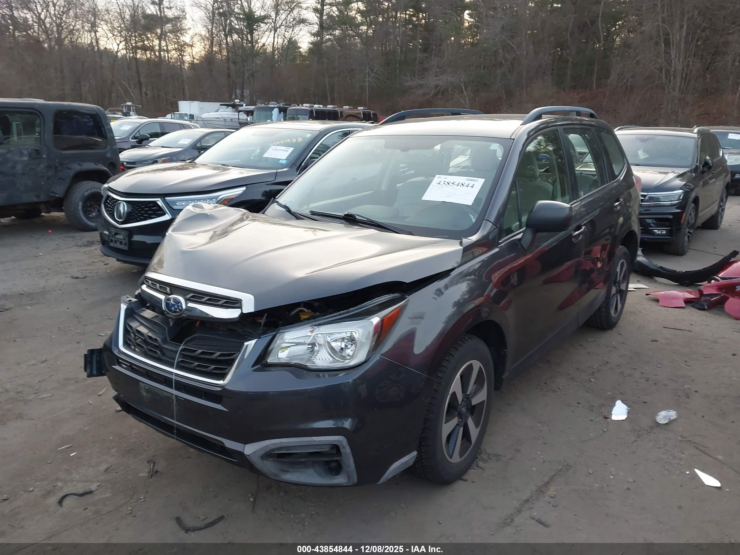 SUBARU FORESTER image 2