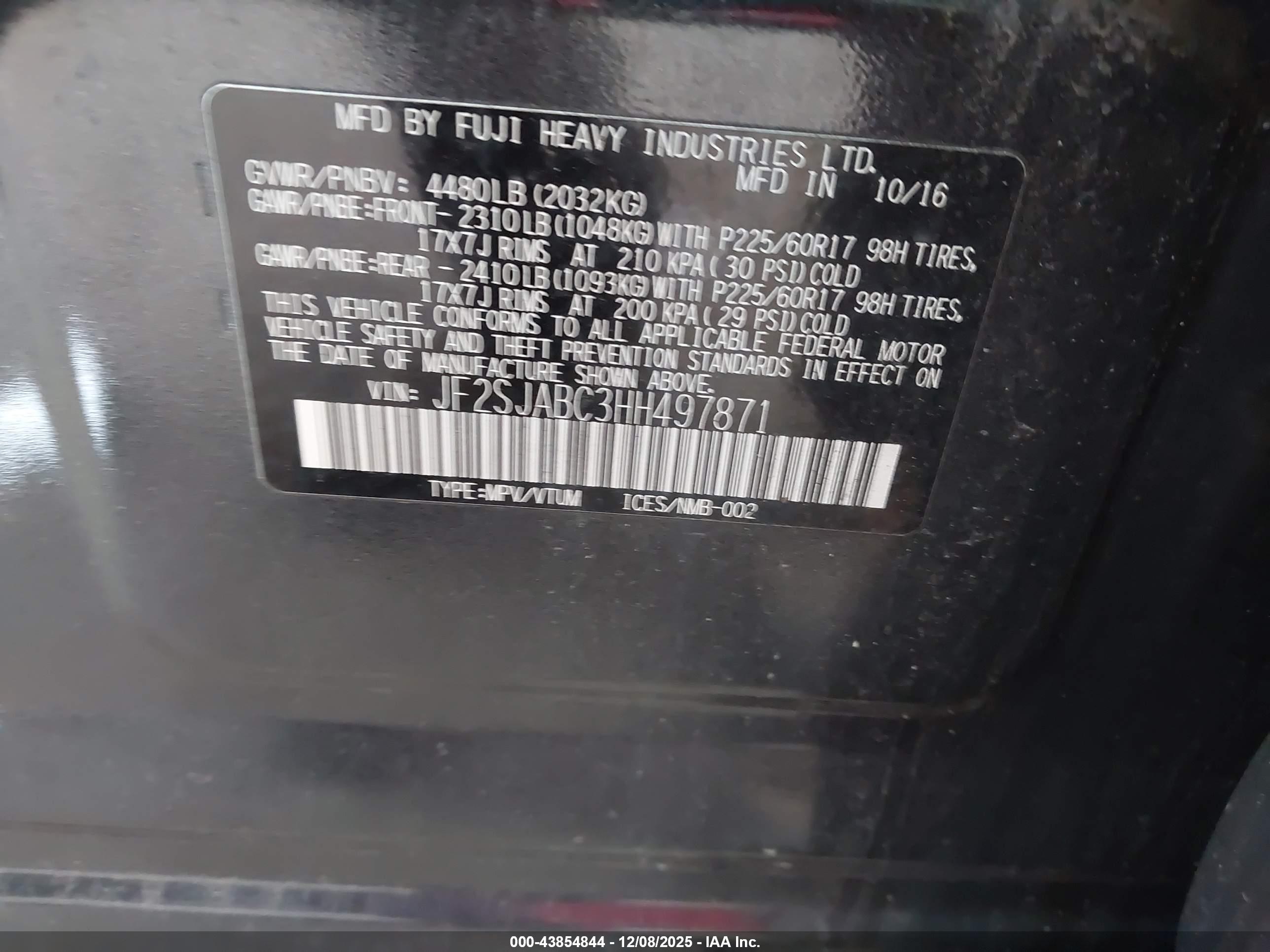 SUBARU FORESTER image 9