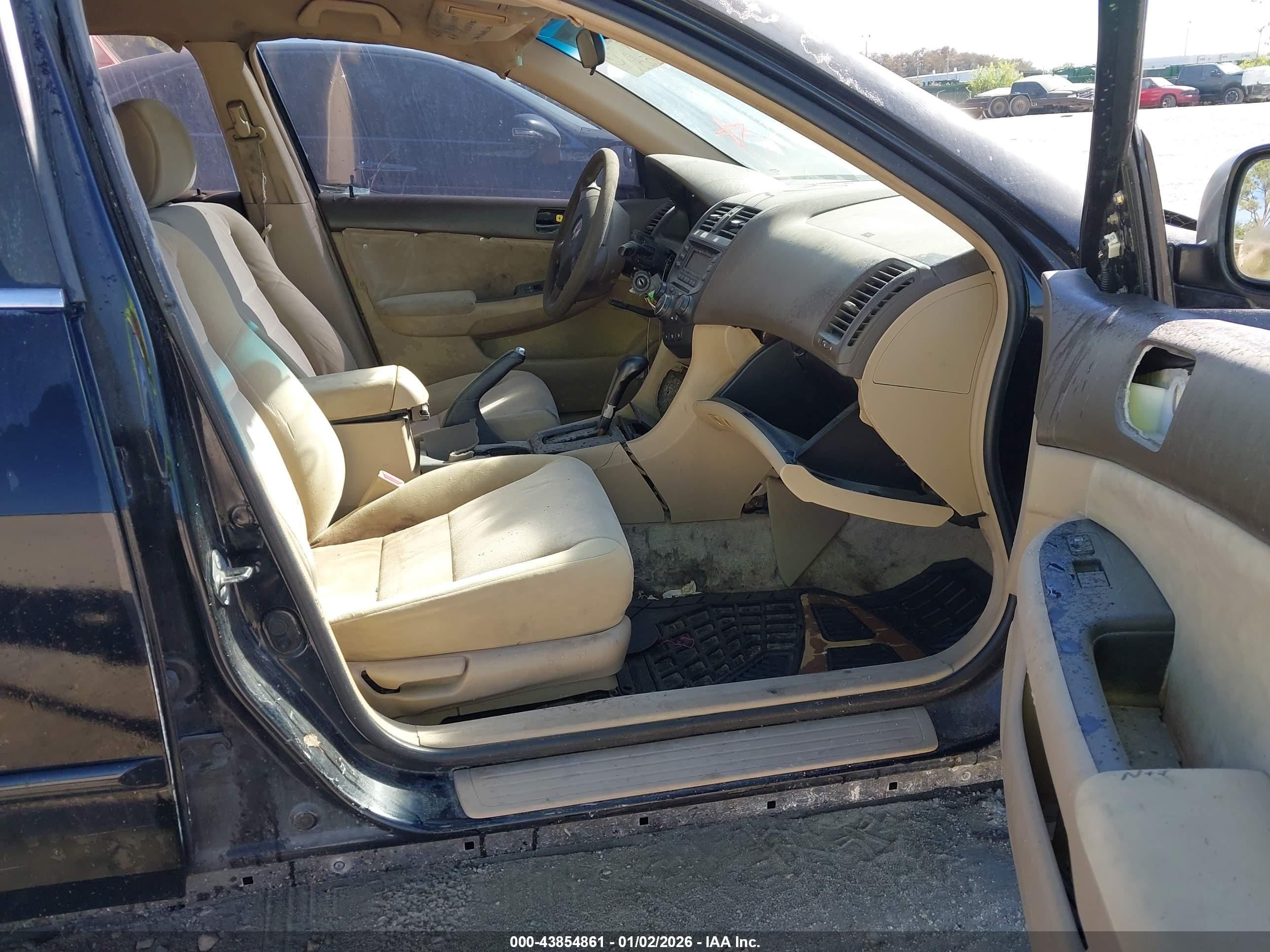 HONDA ACCORD image 5