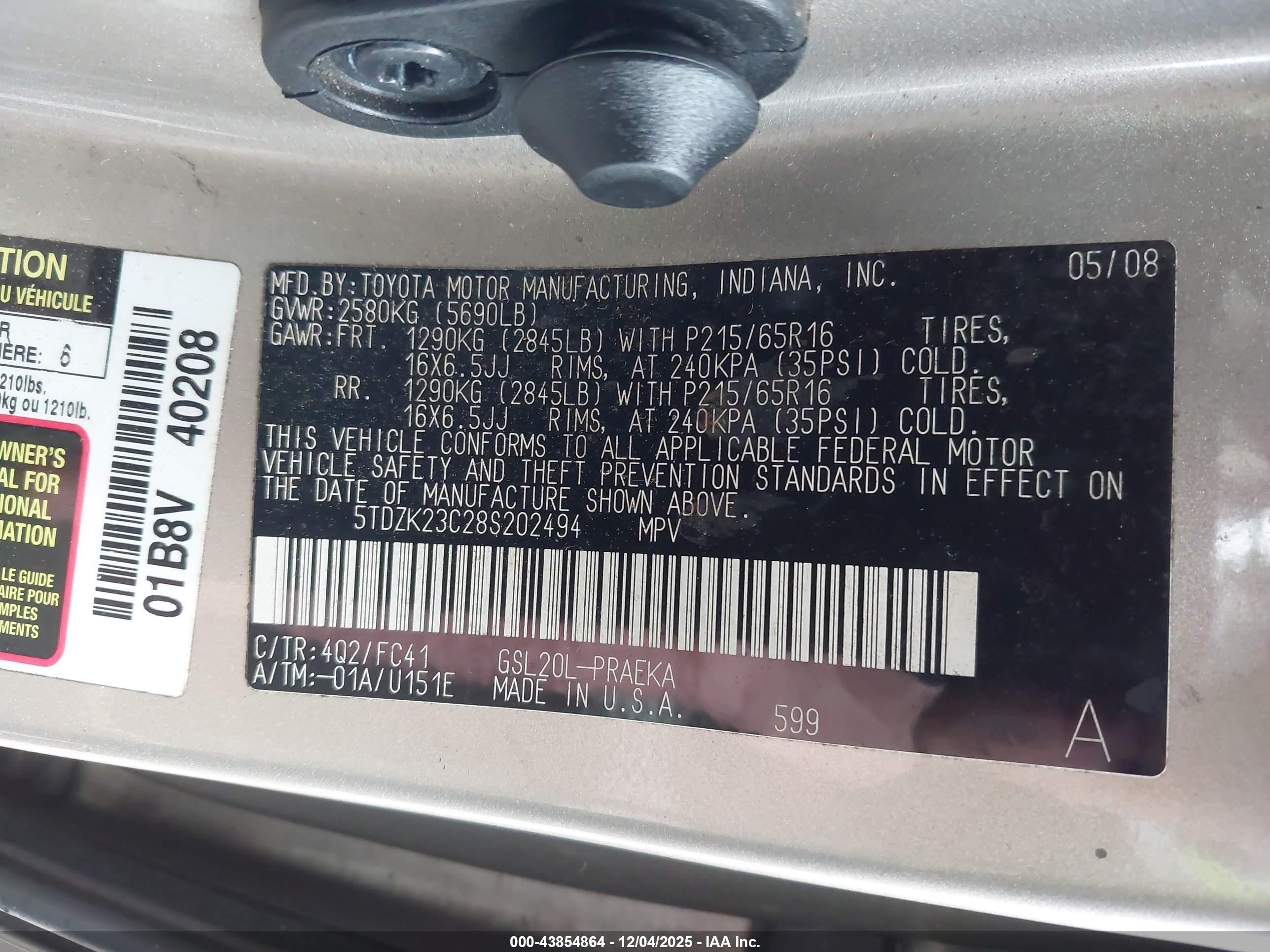 TOYOTA SIENNA image 9