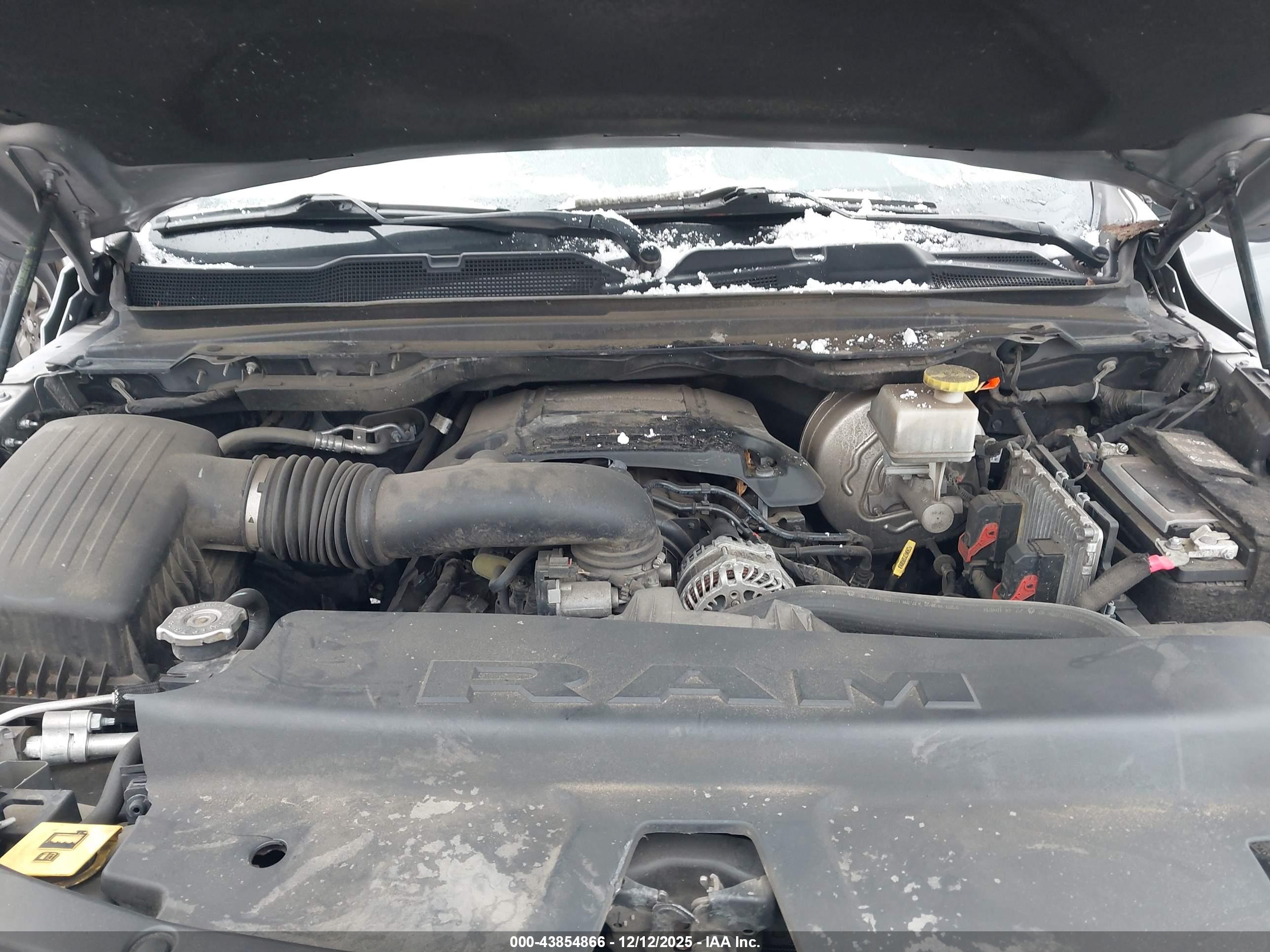 RAM 1500 image 10