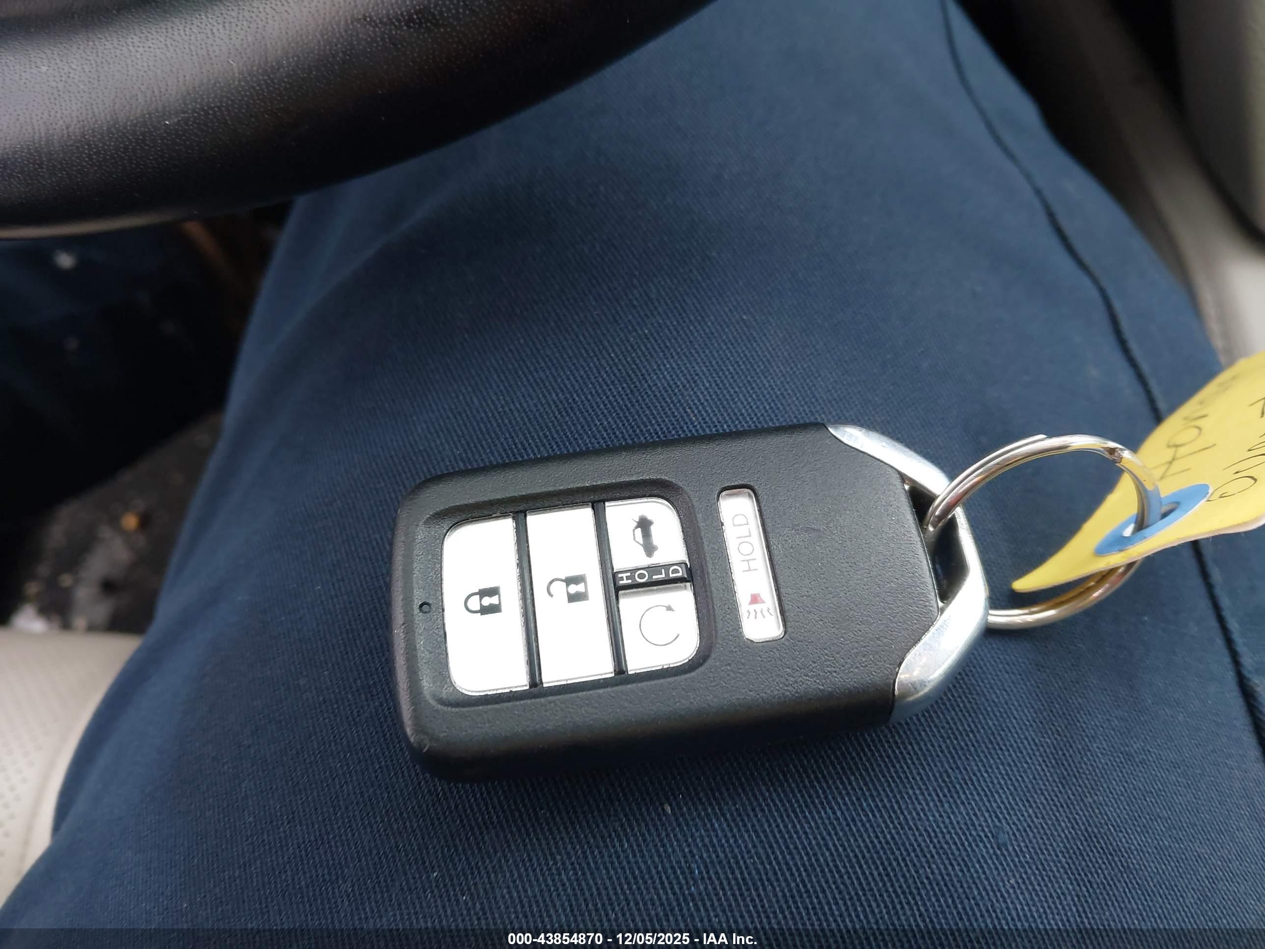 HONDA ACCORD image 11