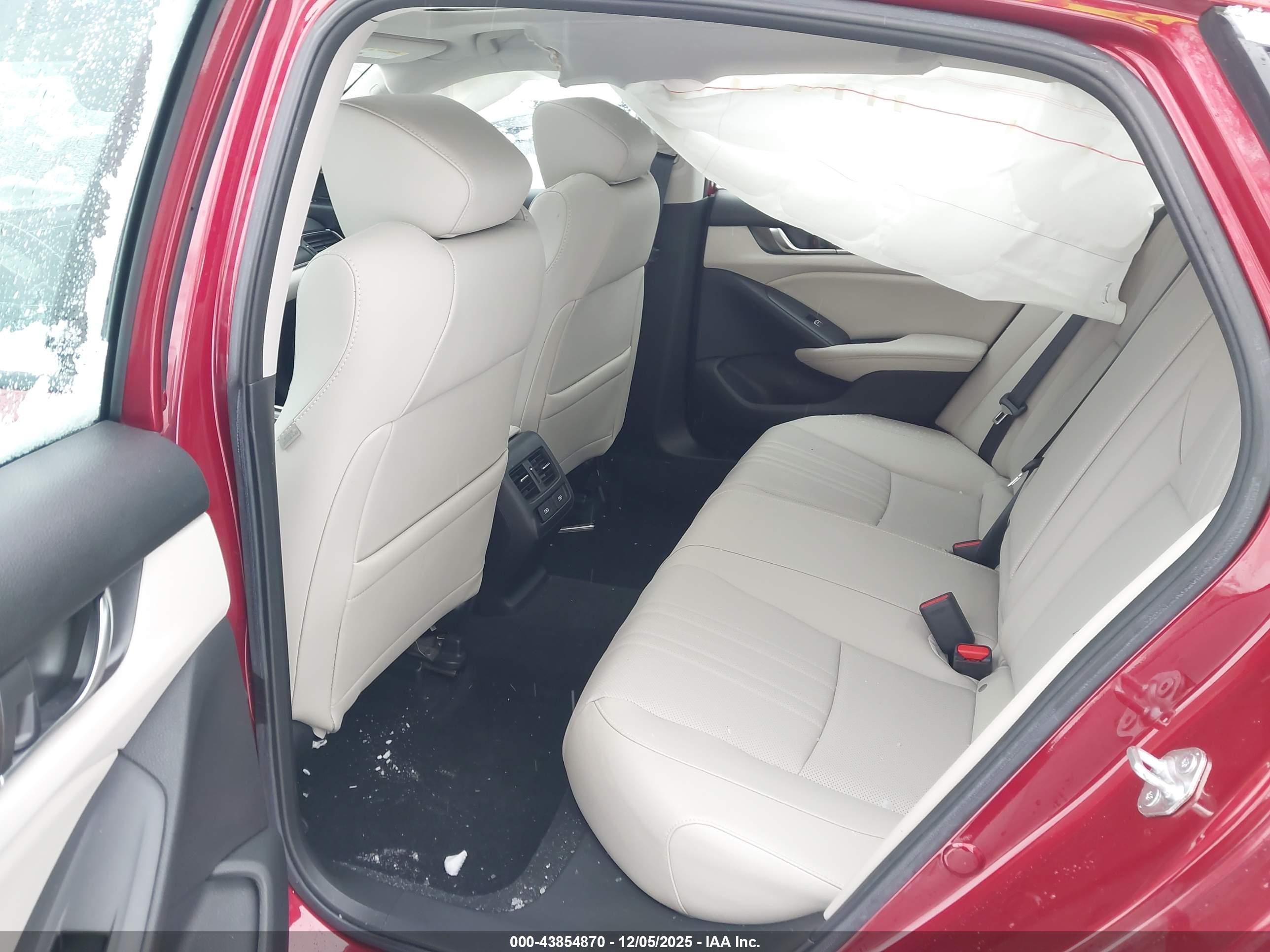 HONDA ACCORD image 8