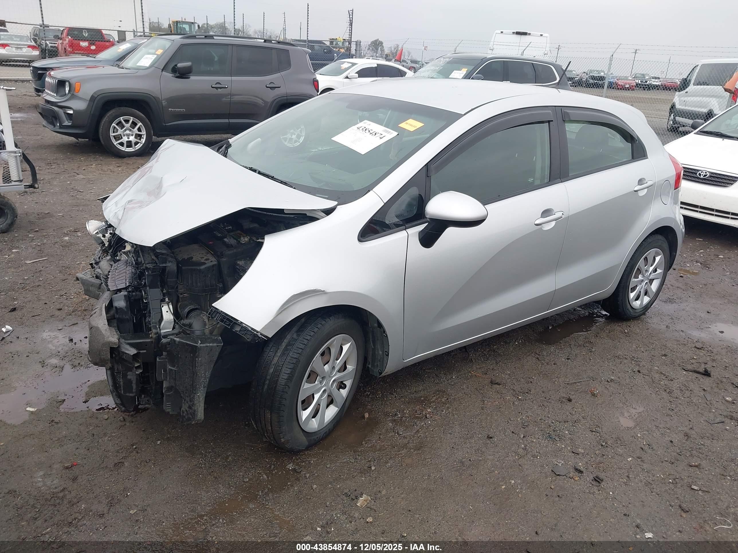 KIA RIO image 2
