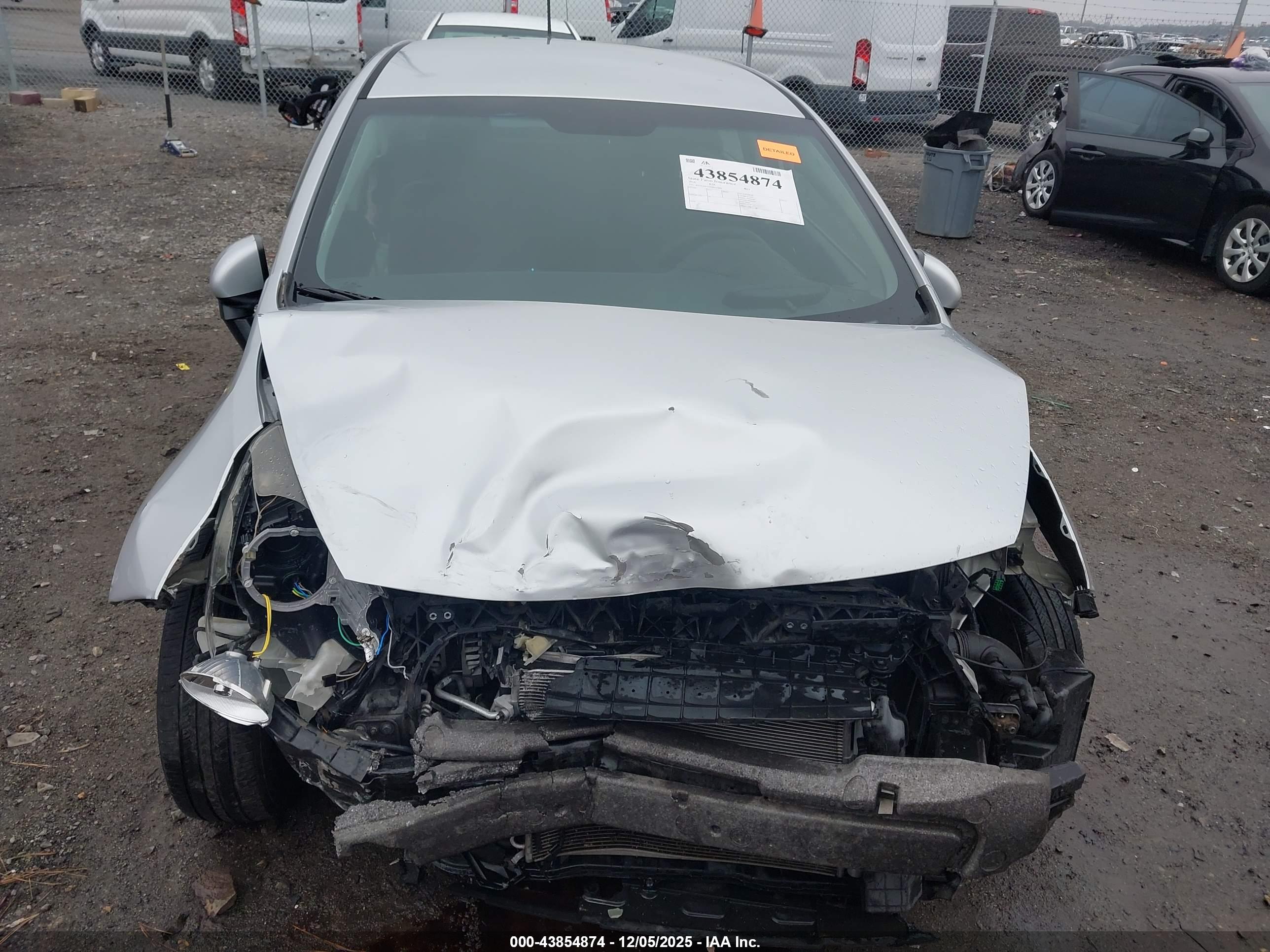KIA RIO image 6