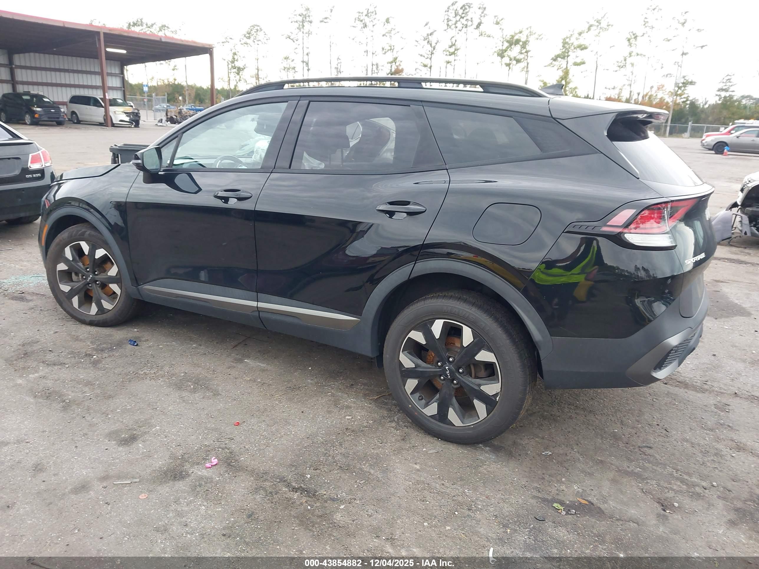 KIA SPORTAGE image 3
