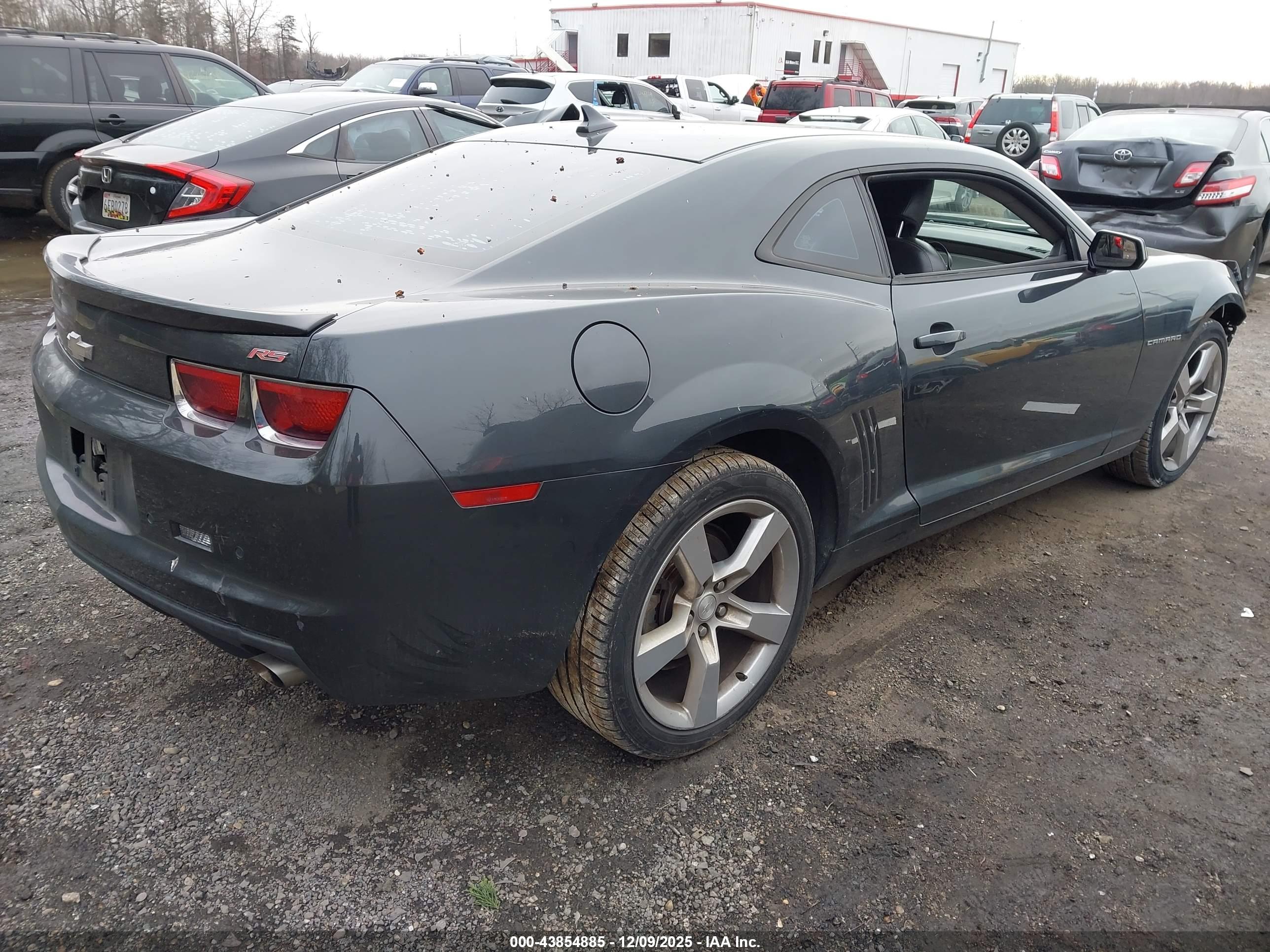 CHEVROLET CAMARO image 4