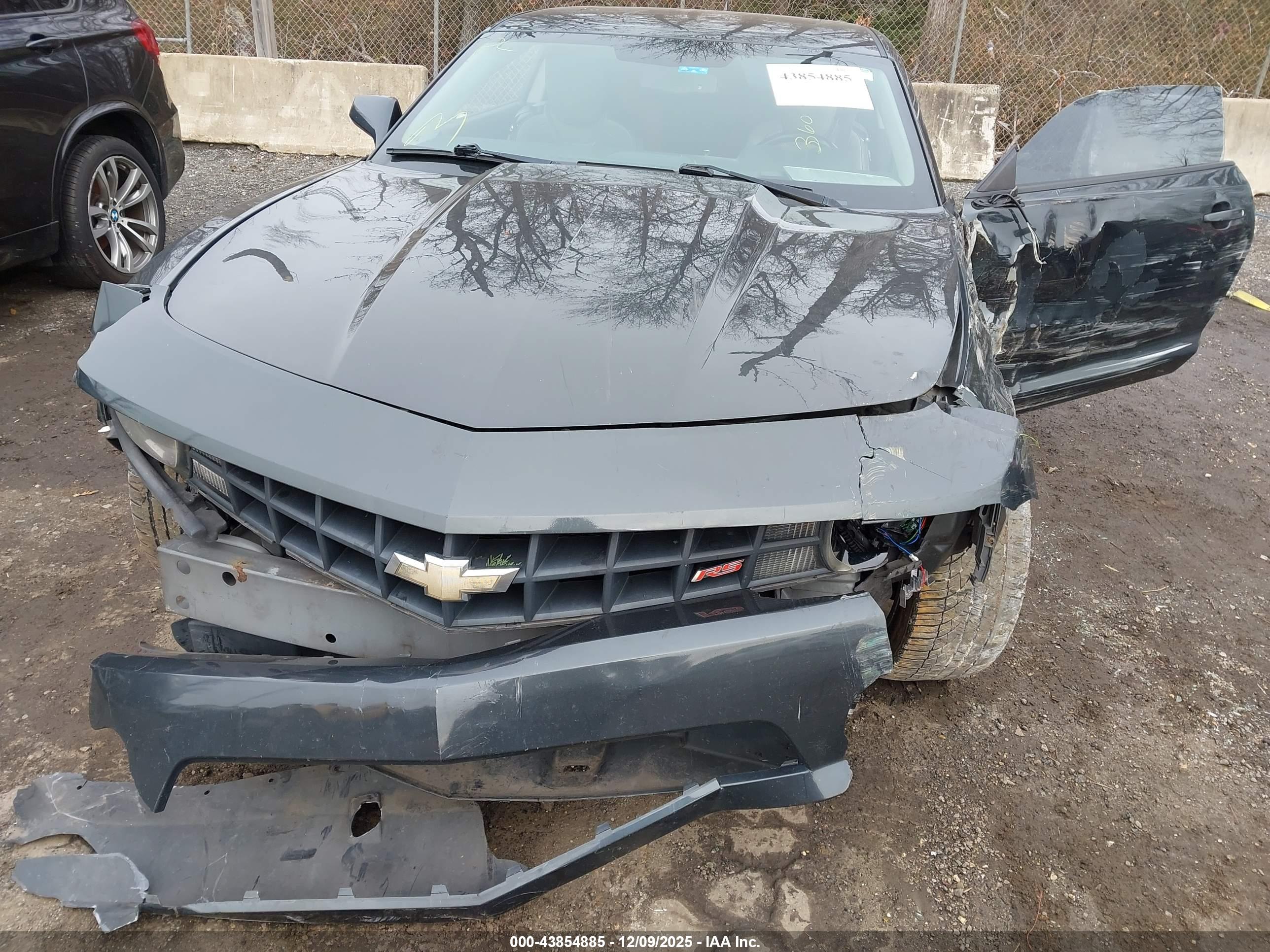 CHEVROLET CAMARO image 6