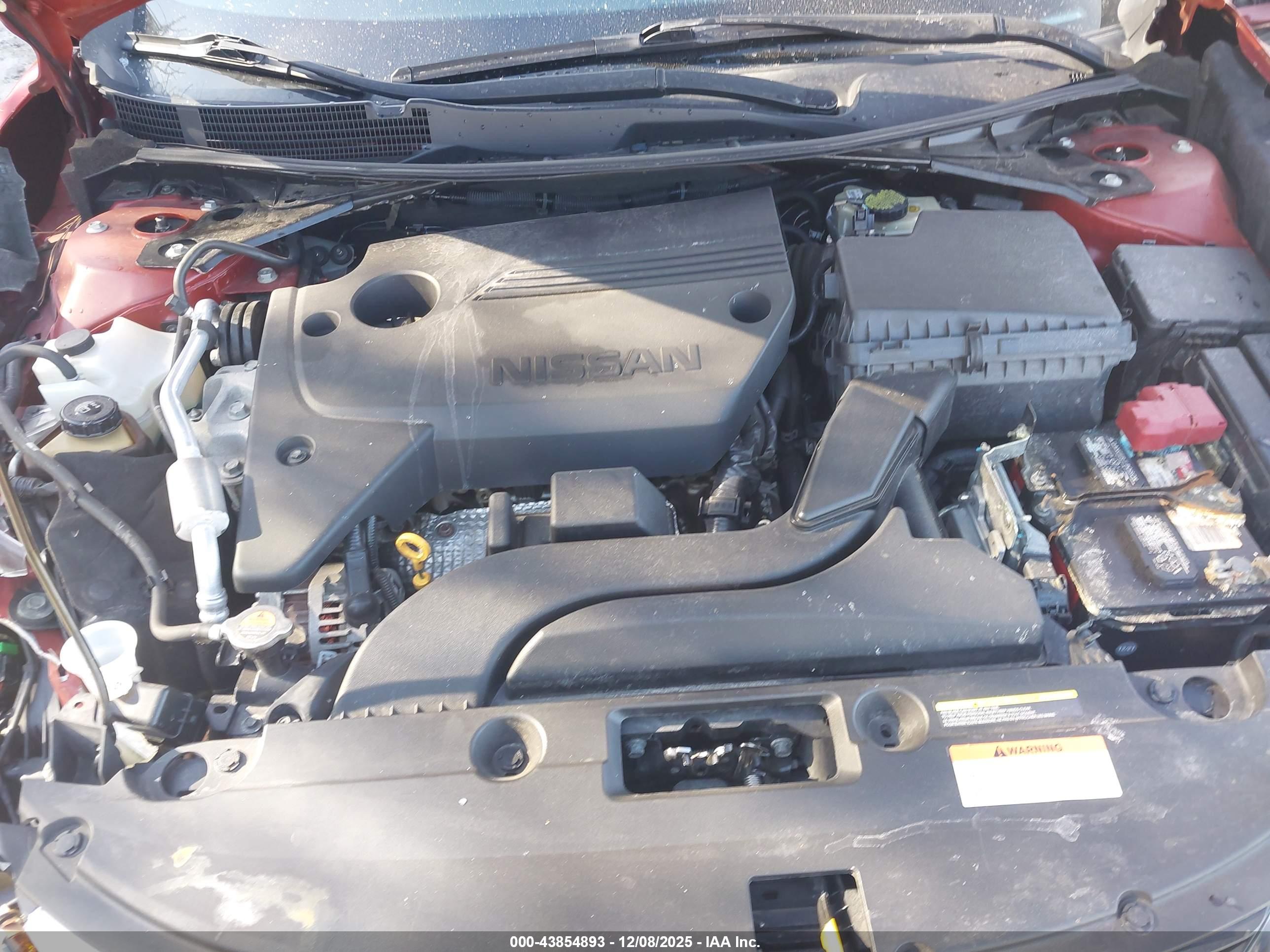 NISSAN ALTIMA image 10