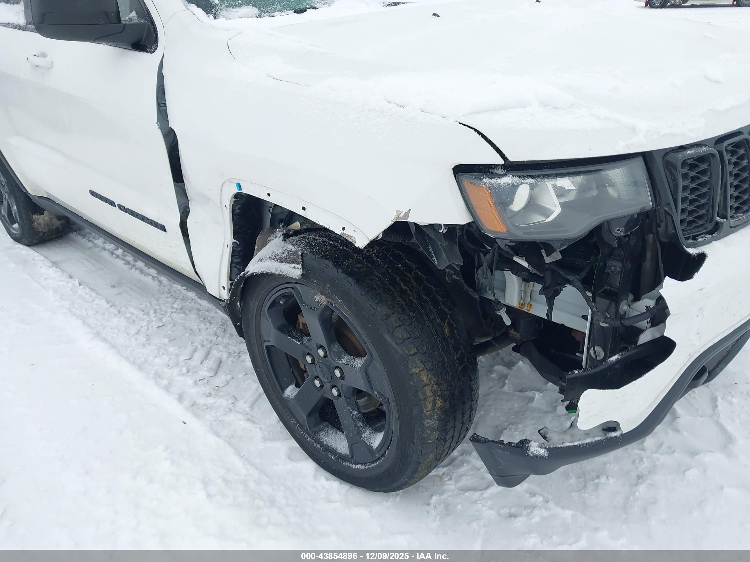 JEEP GRAND image 6