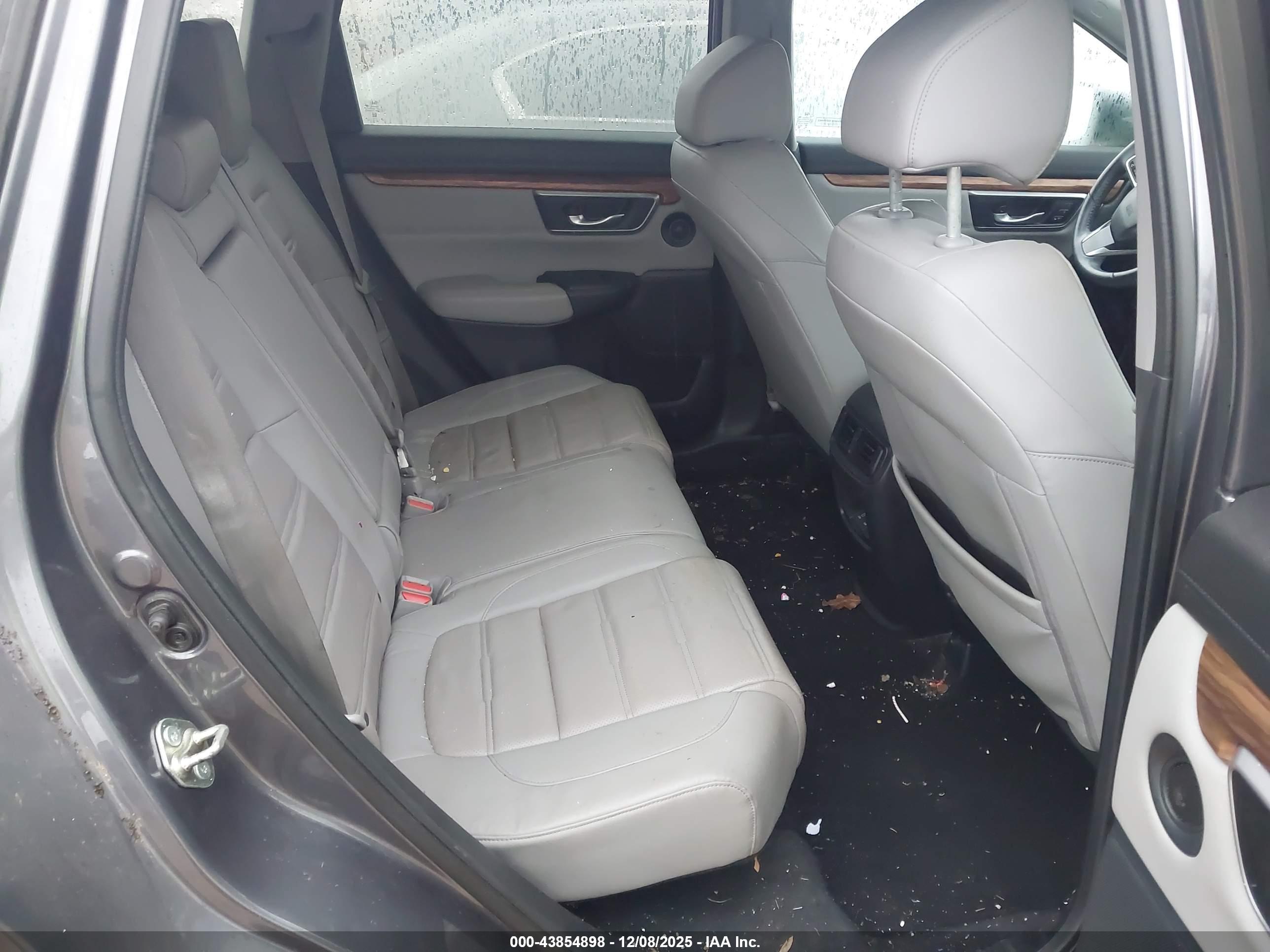 HONDA CR-V image 8
