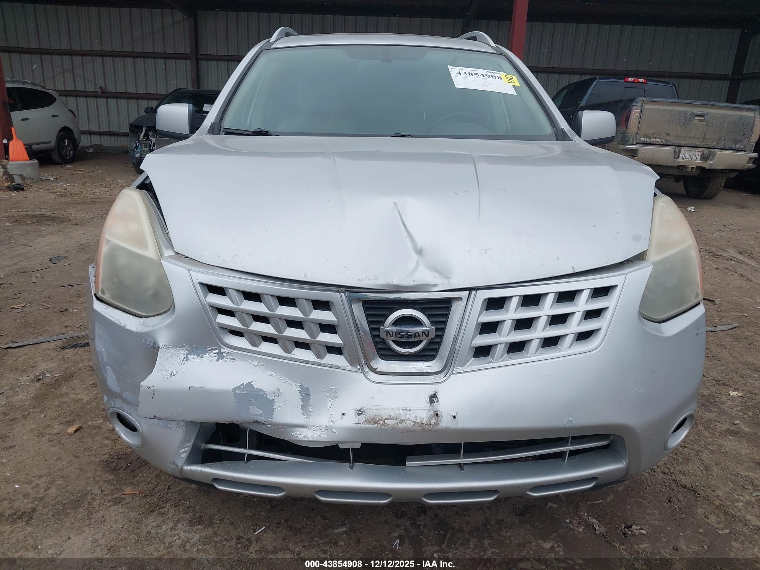 NISSAN ROGUE image 6