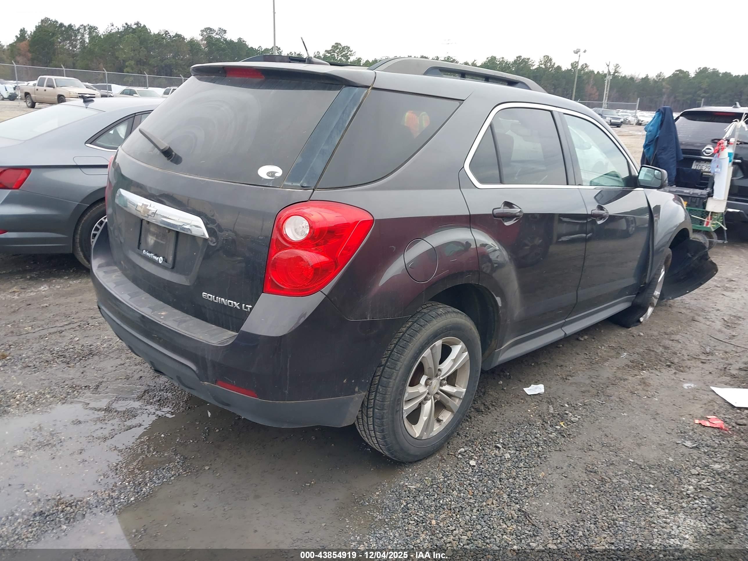 CHEVROLET EQUINOX image 4