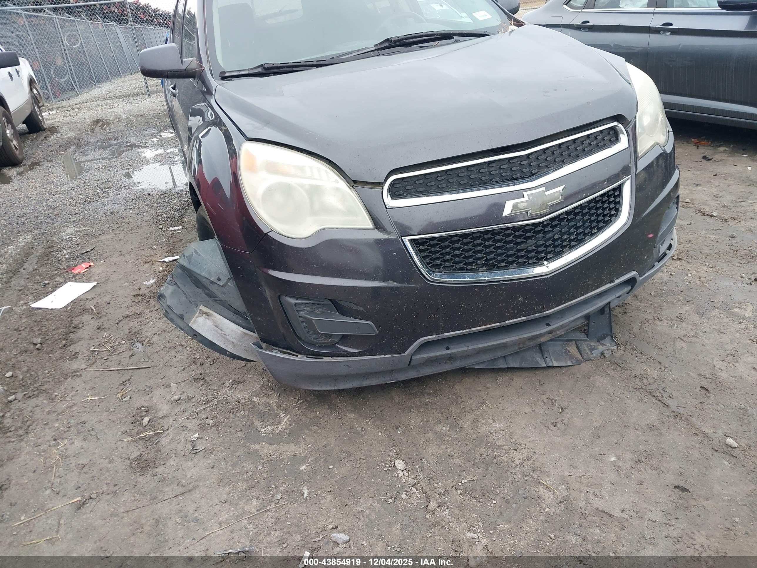 CHEVROLET EQUINOX image 6