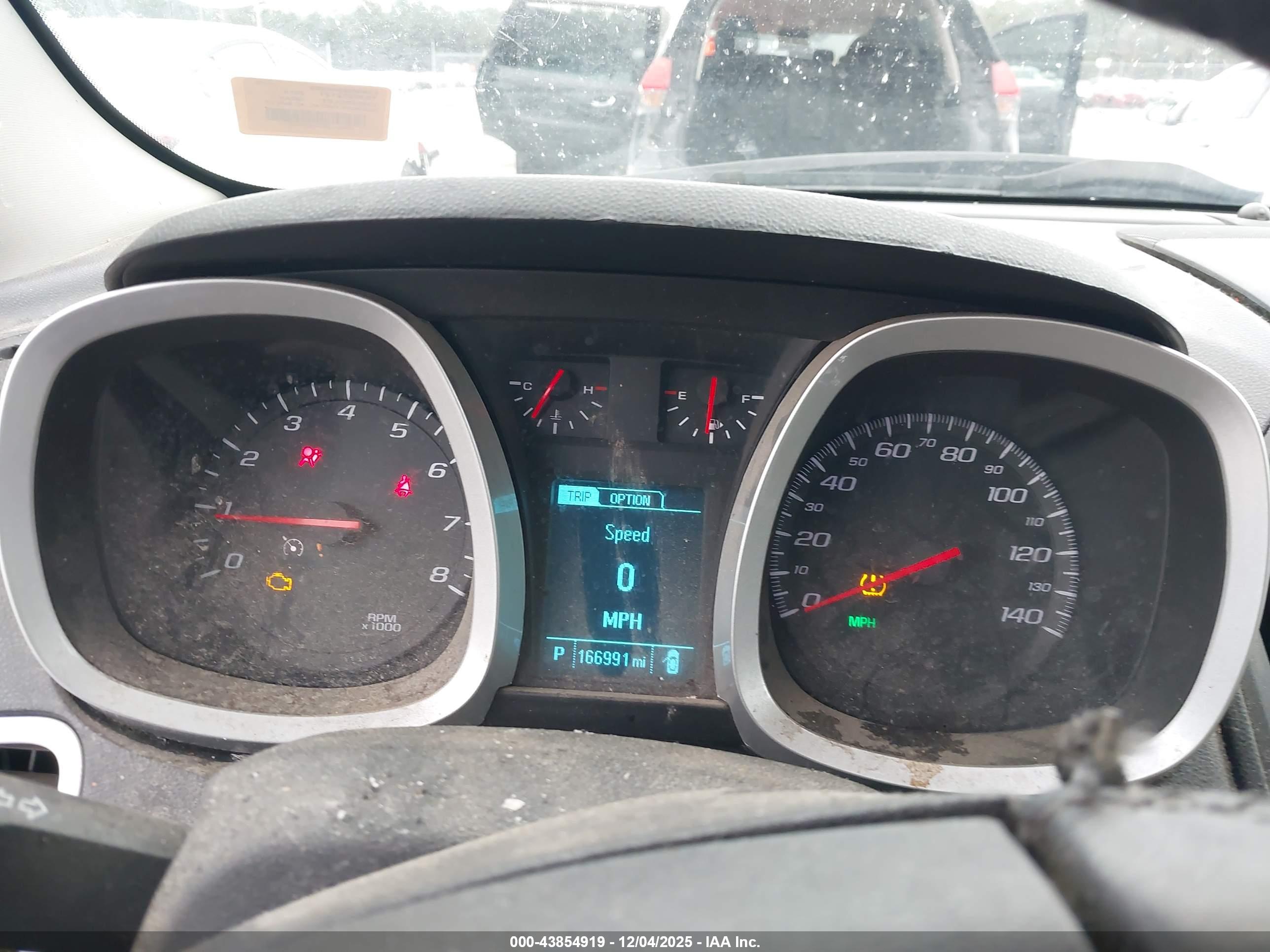 CHEVROLET EQUINOX image 7