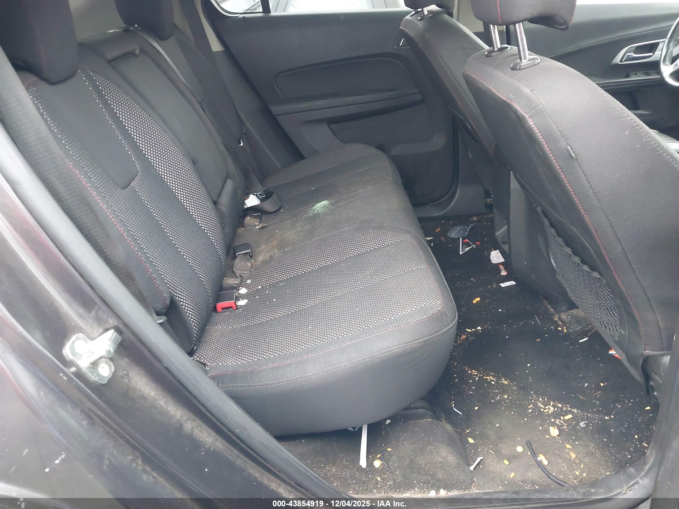 CHEVROLET EQUINOX image 8