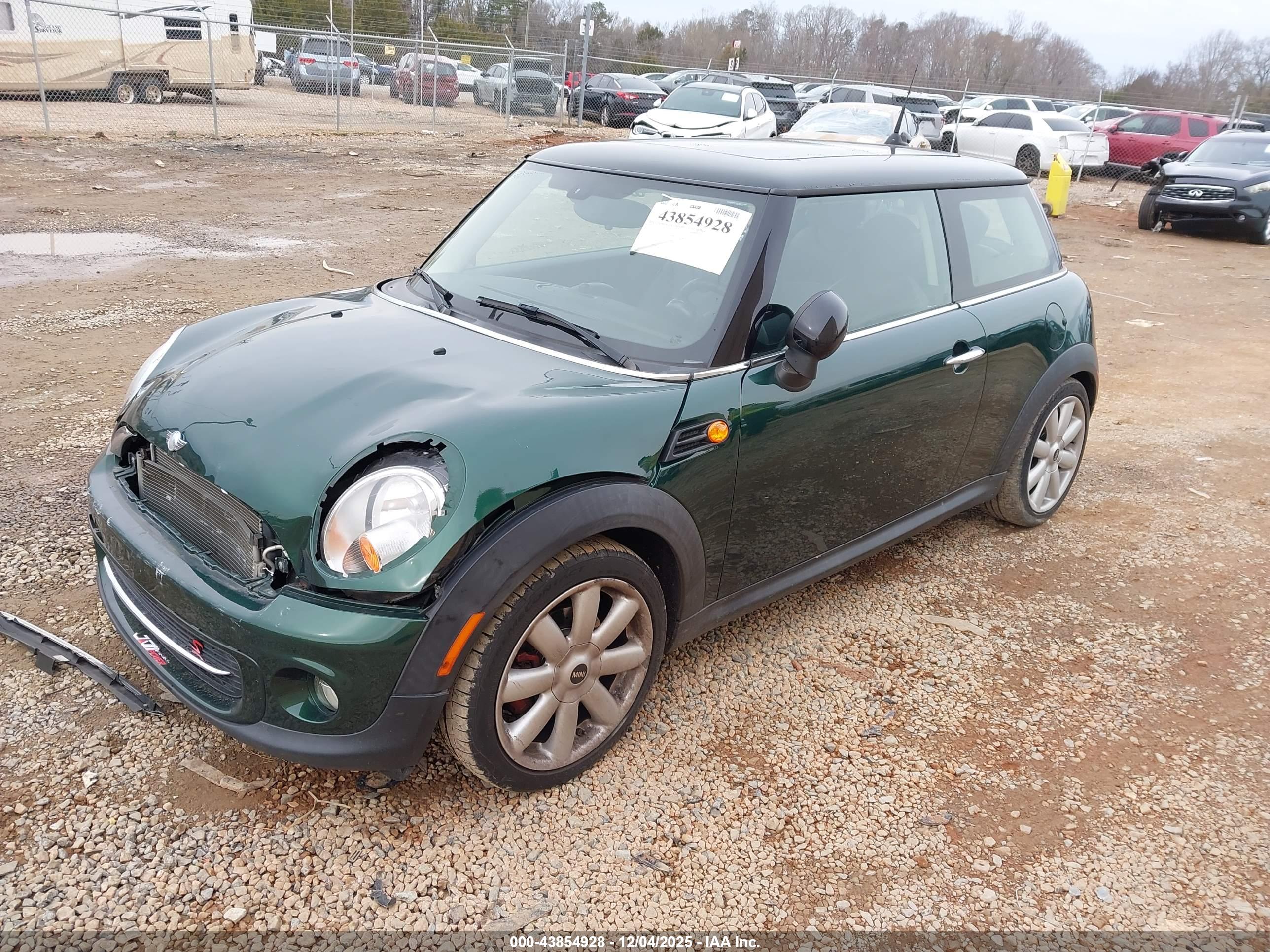 MINI HARDTOP image 2