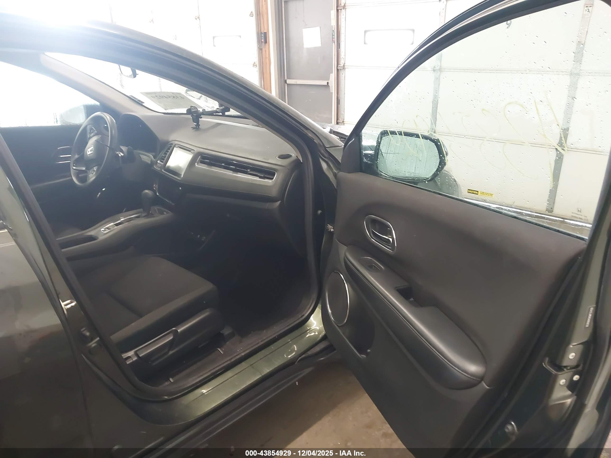 HONDA HR-V image 5
