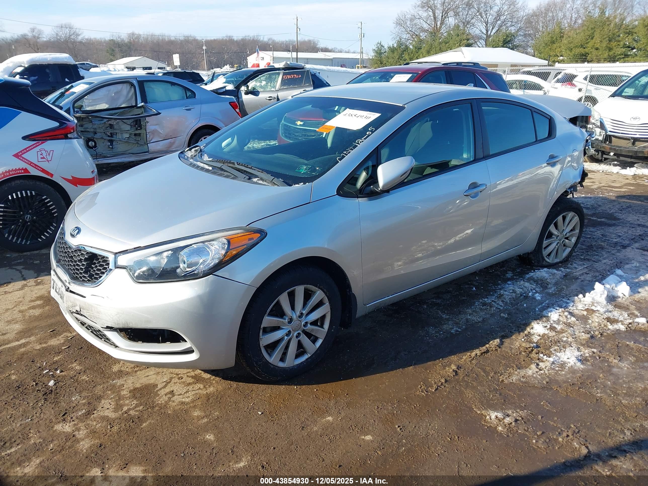 KIA FORTE image 2