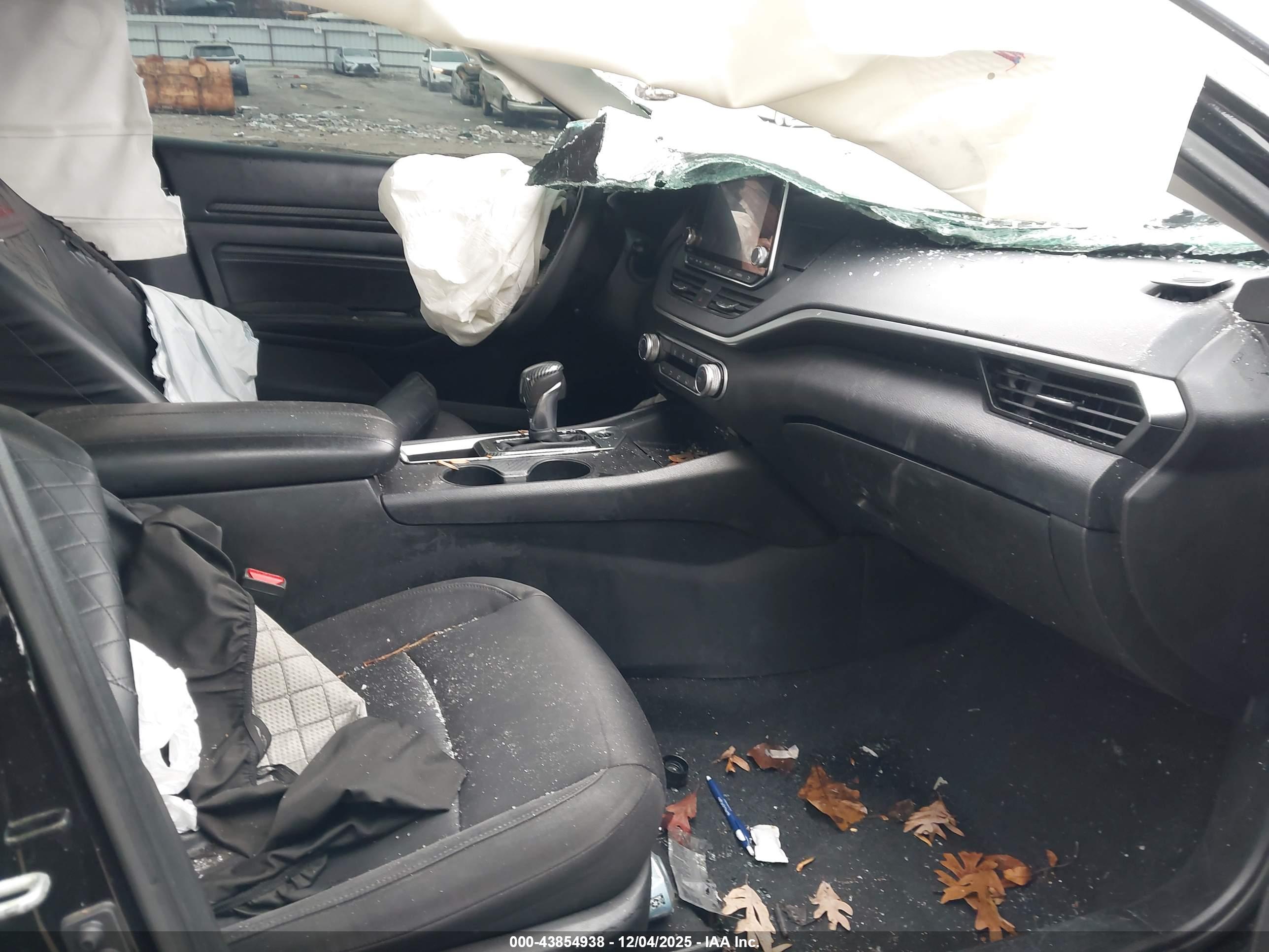 NISSAN ALTIMA image 5