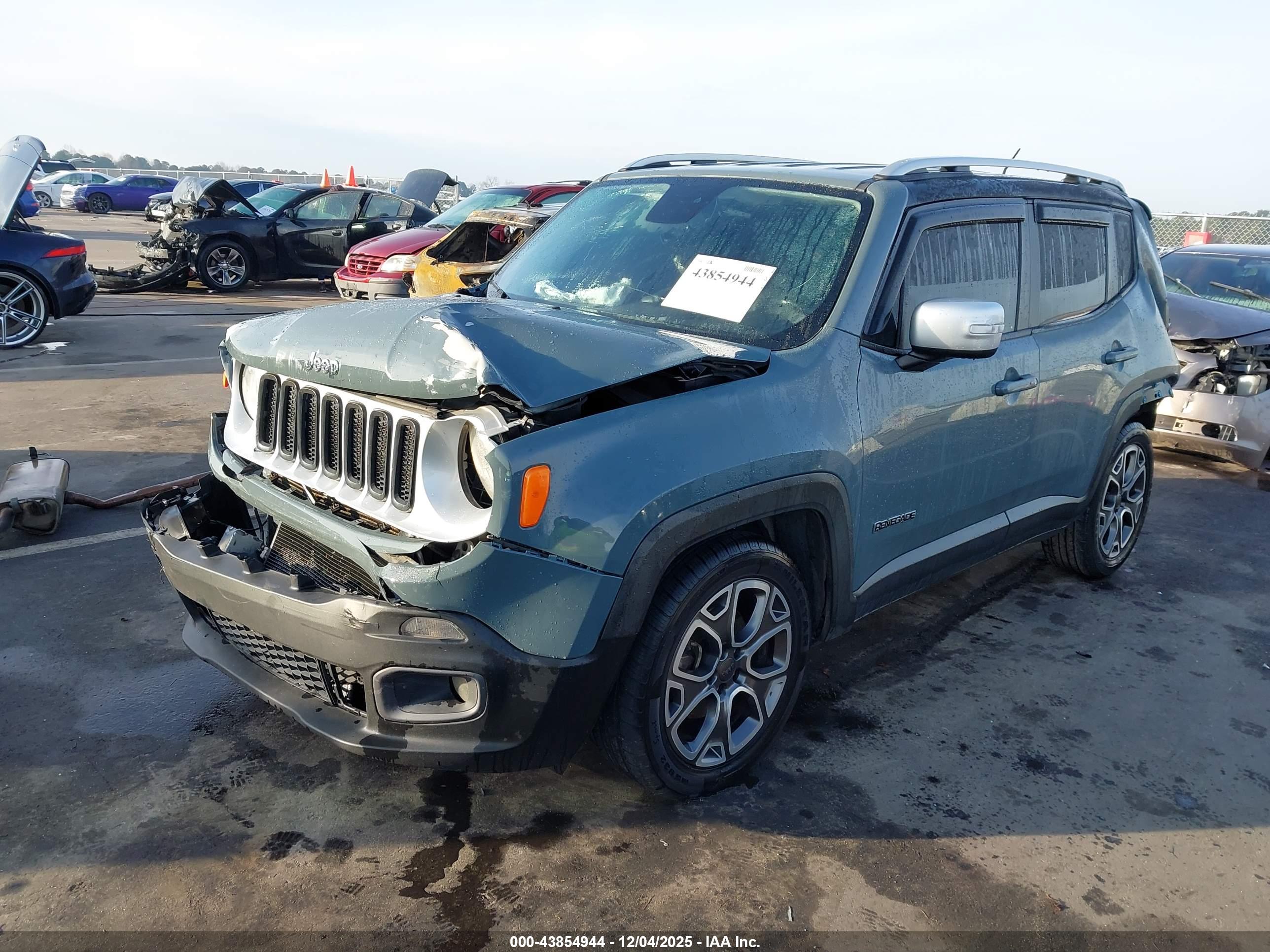 JEEP RENEGADE image 2